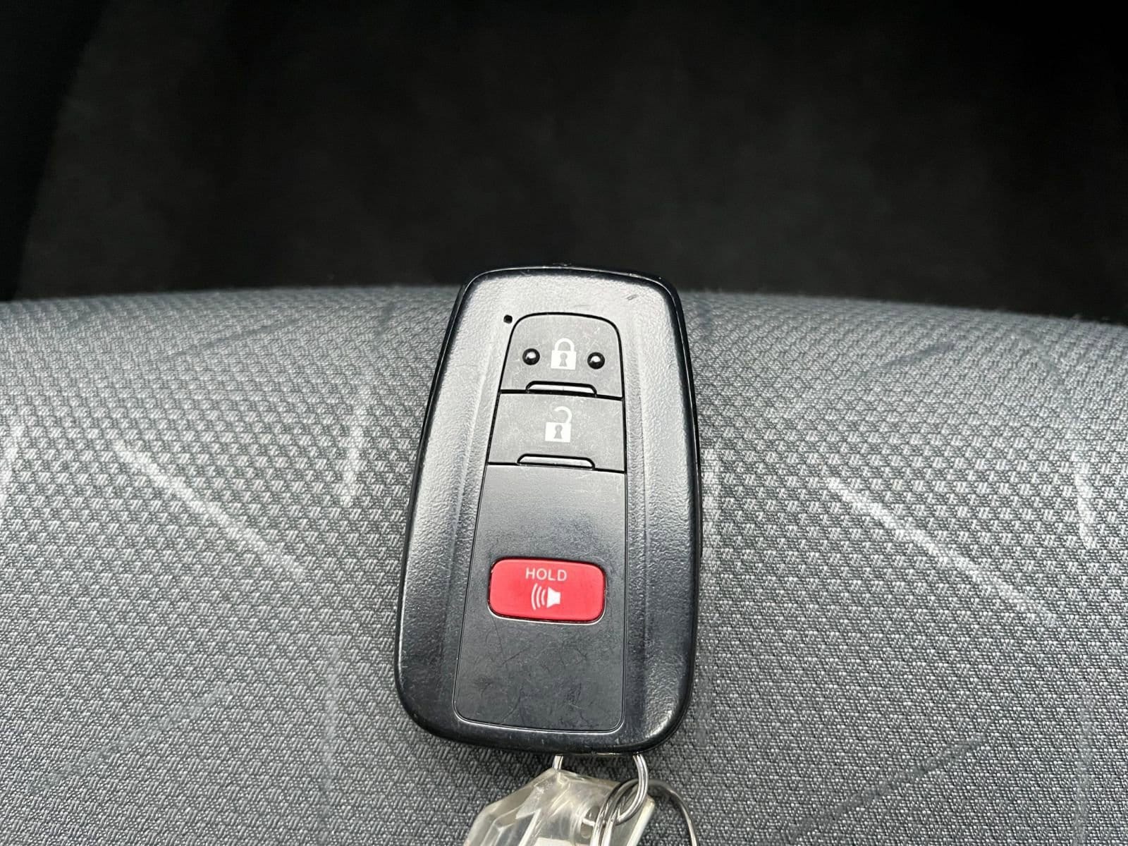 Thumbnail: 2025 Toyota RAV4 - 22