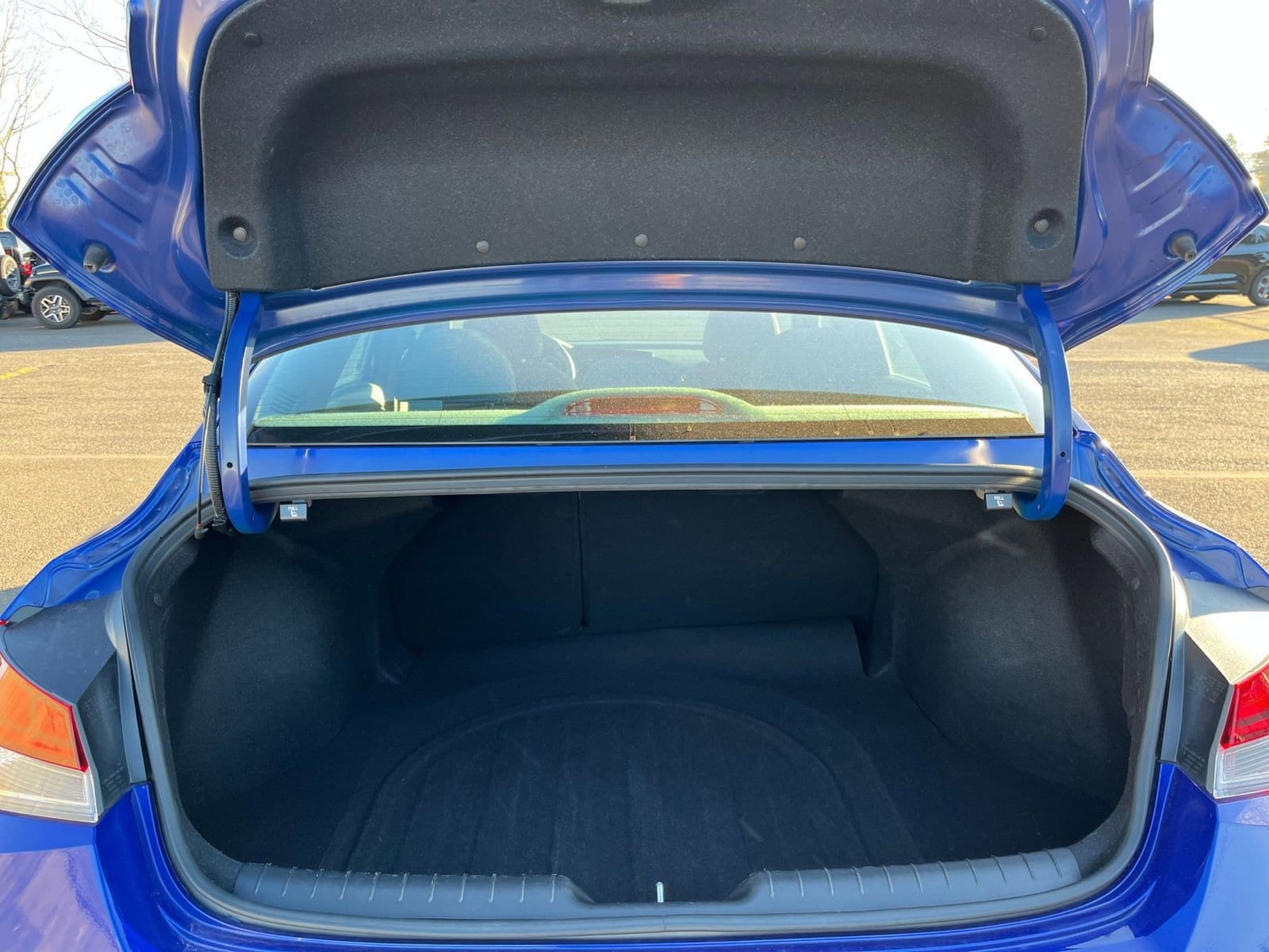 Thumbnail: 2025 Hyundai Elantra - 31