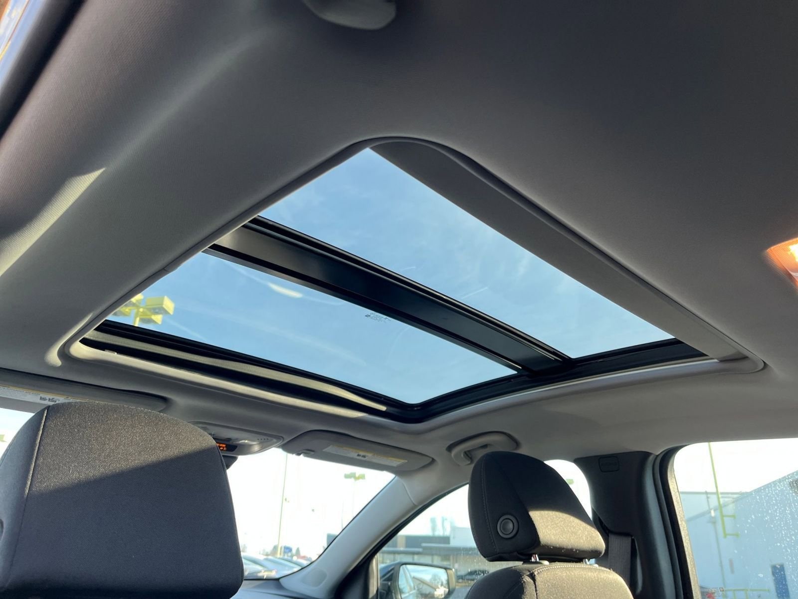 Thumbnail: 2024 Chevrolet Malibu - 30