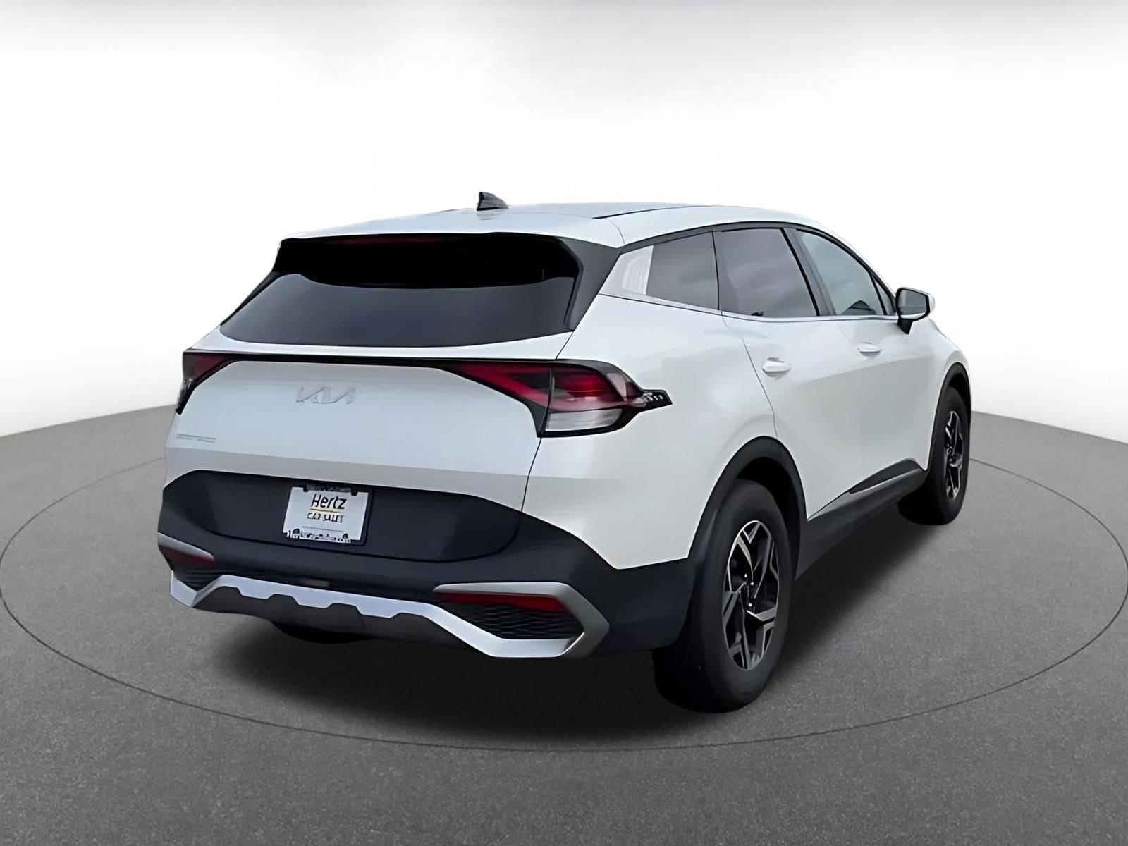 Thumbnail: 2024 Kia Sportage - 14