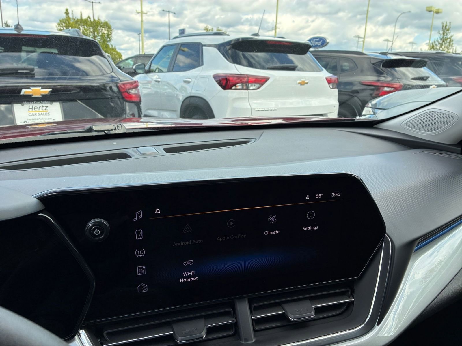 Thumbnail: 2025 Chevrolet Trax - 17