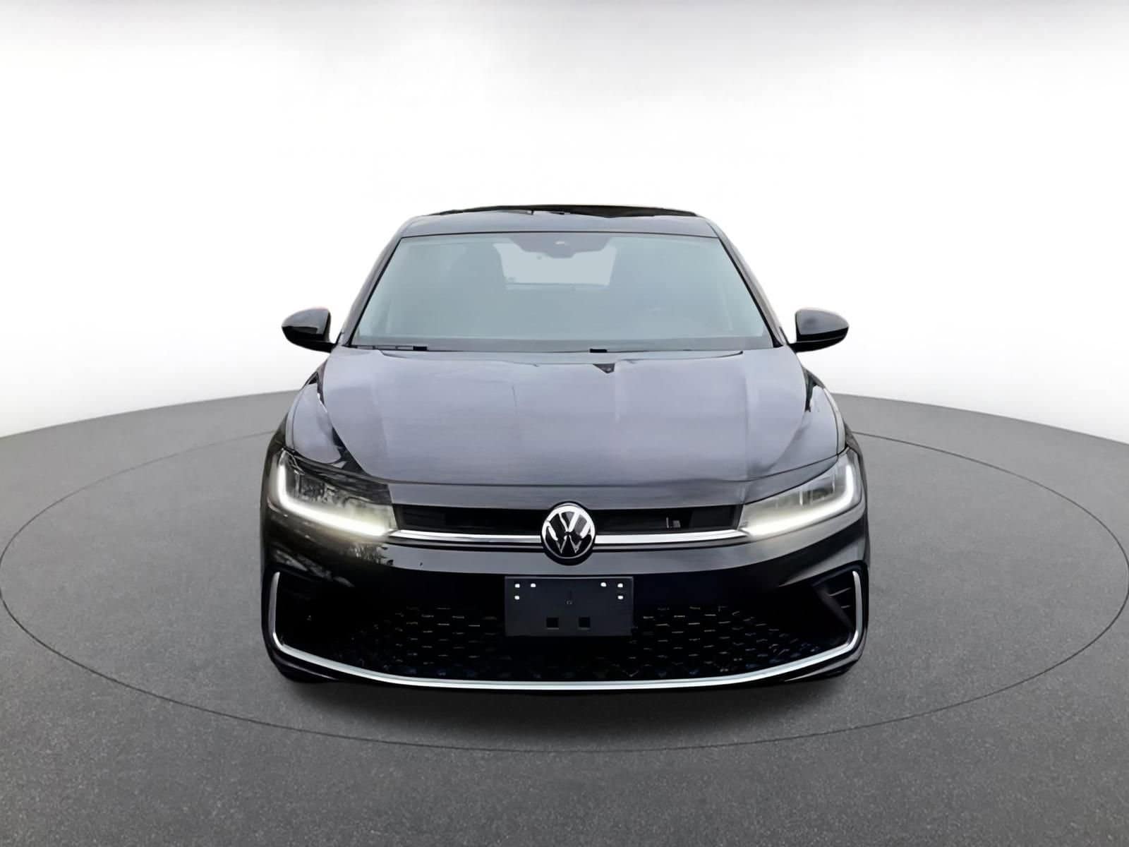Thumbnail: 2025 Volkswagen Jetta - 4