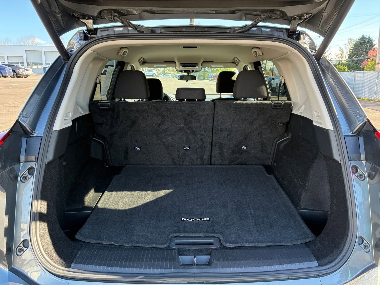 Thumbnail: 2025 Nissan Rogue - 33