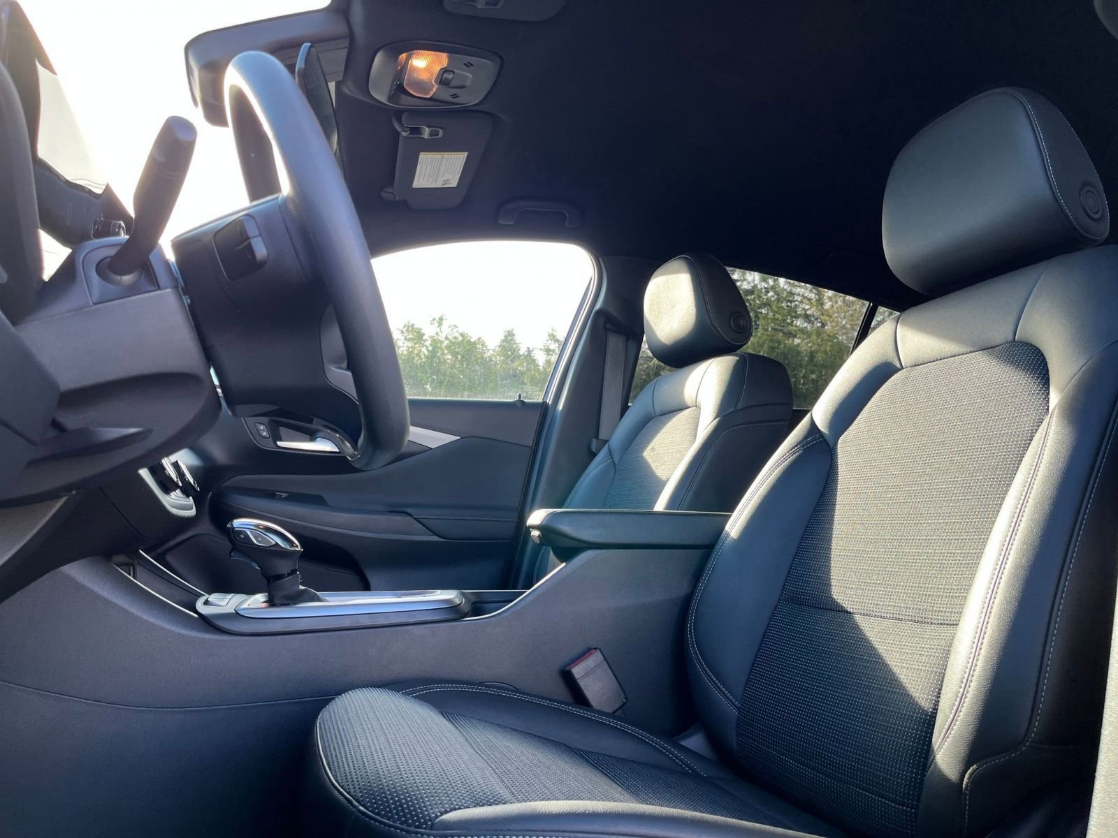 Thumbnail: 2025 Buick Envista - 25