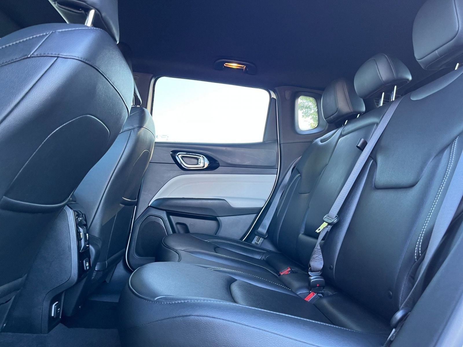 Thumbnail: 2025 Jeep Compass - 27