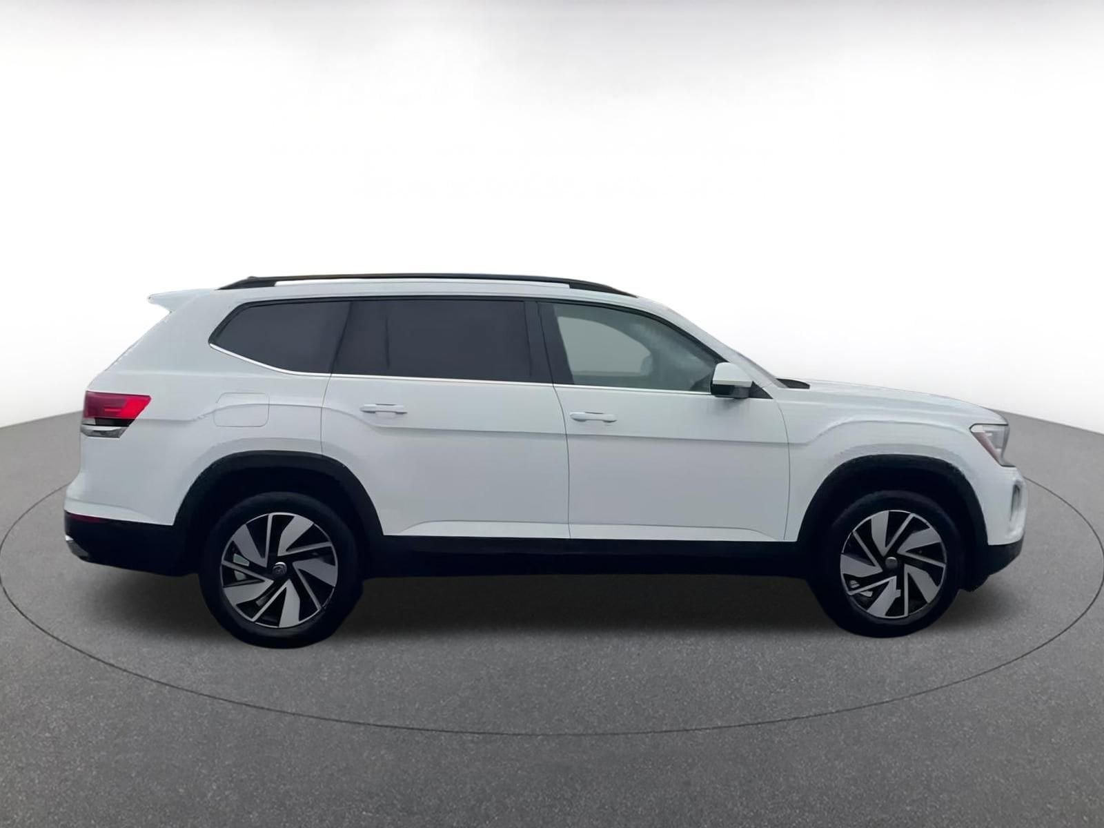 Thumbnail: 2025 Volkswagen Atlas - 15