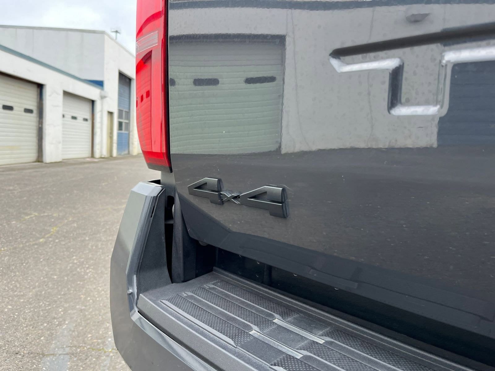 Thumbnail: 2025 Toyota Tacoma - 17