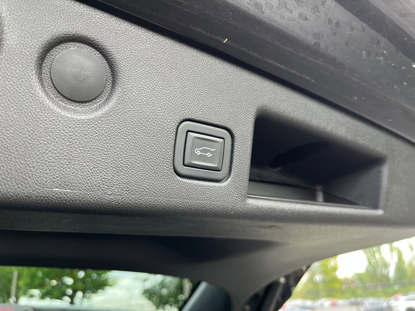 Thumbnail: 2024 Chevrolet Equinox - 24