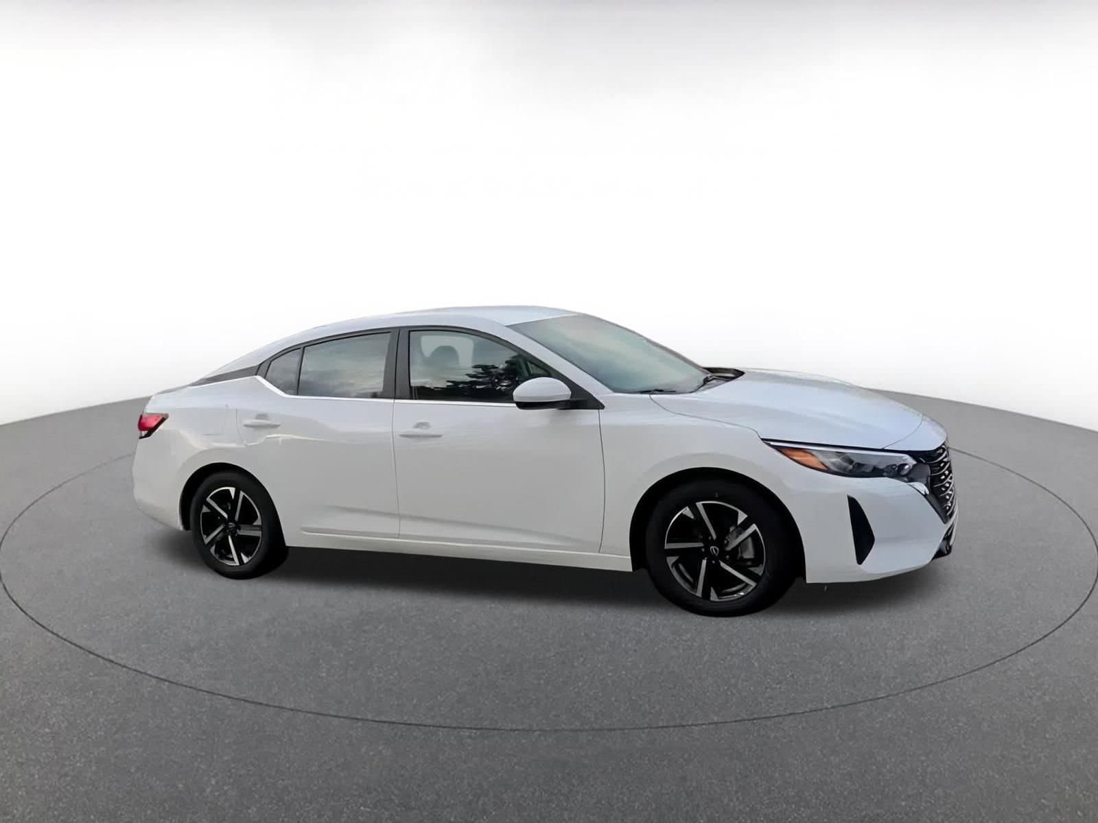 Thumbnail: 2024 Nissan Sentra - 2