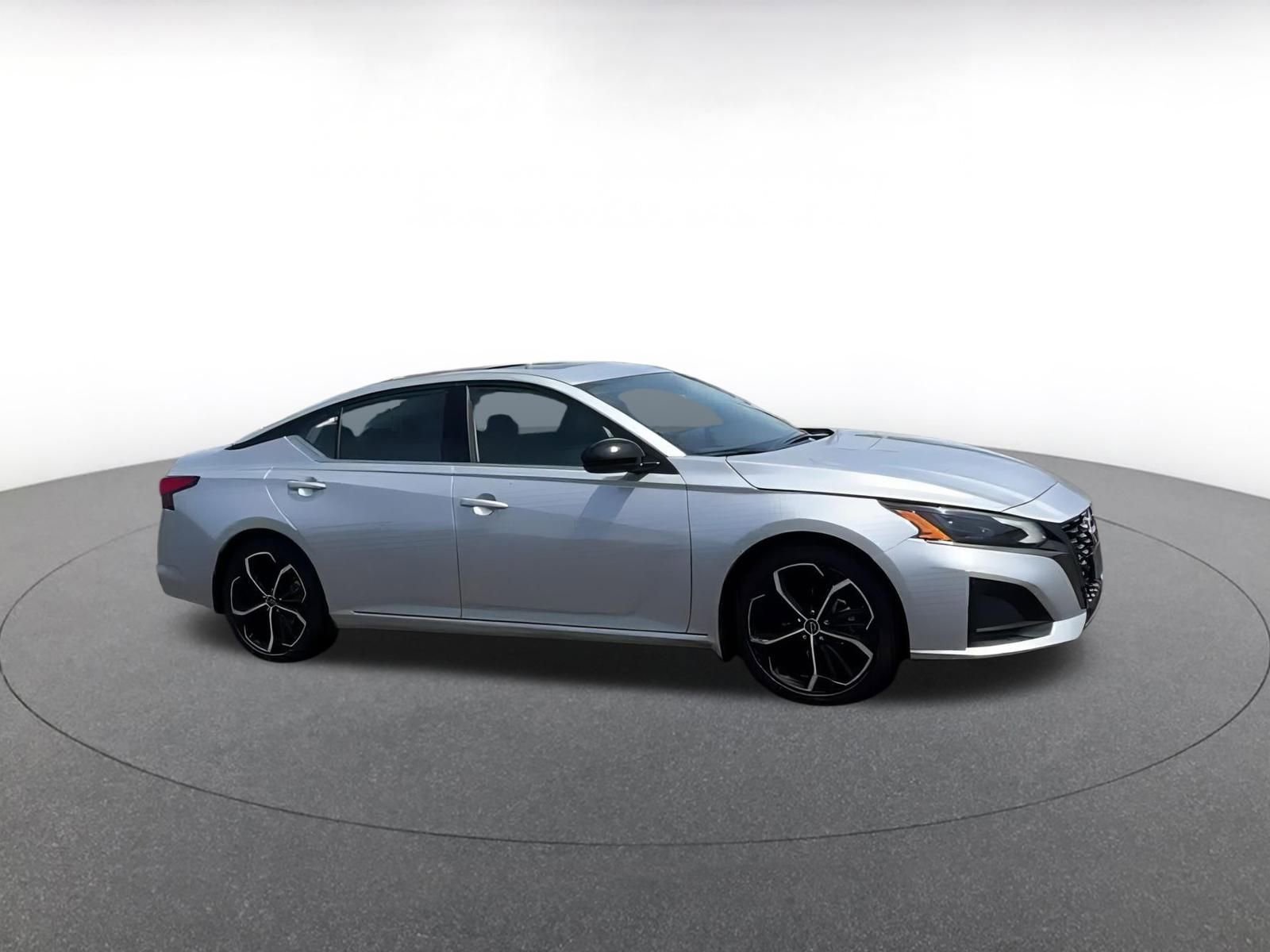 Thumbnail: 2024 Nissan Altima - 2