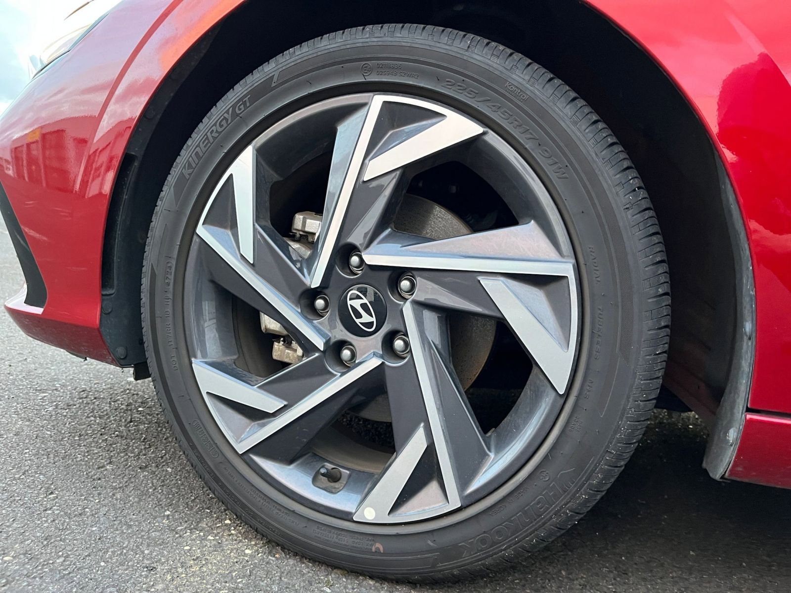 Thumbnail: 2025 Hyundai Elantra - 30