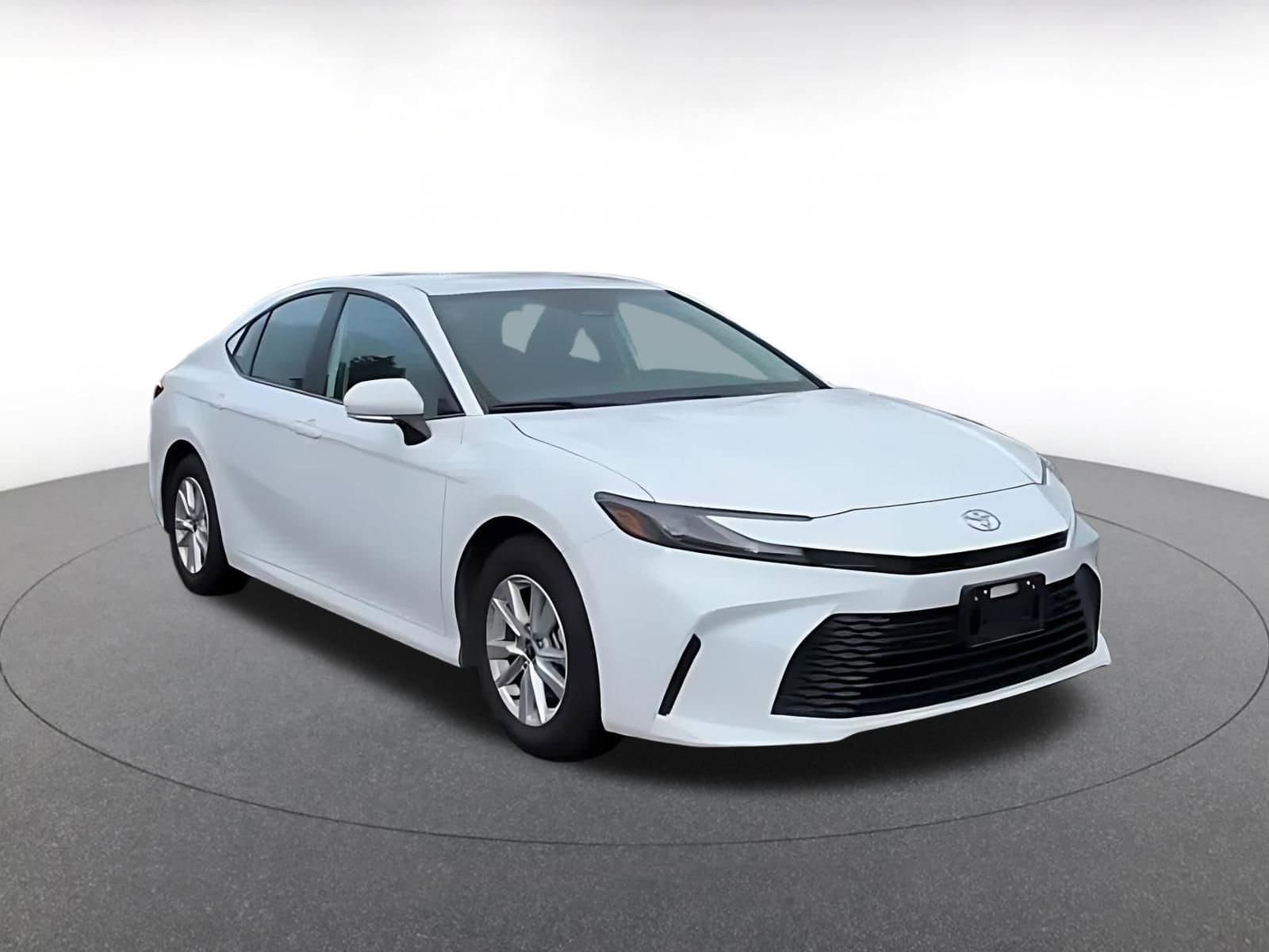 Thumbnail: 2025 Toyota Camry - 3