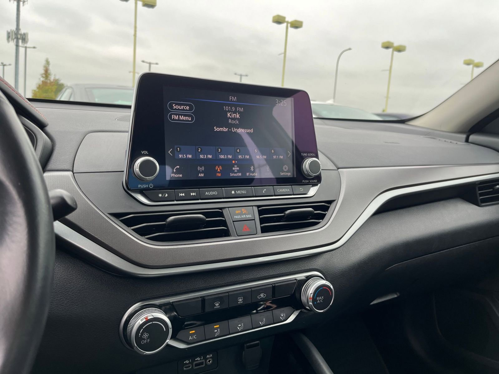 Thumbnail: 2023 Nissan Altima - 21