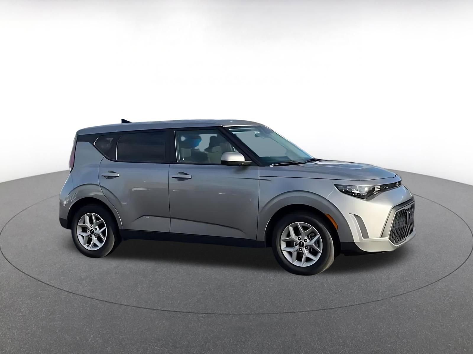 Thumbnail: 2025 Kia Soul - 2