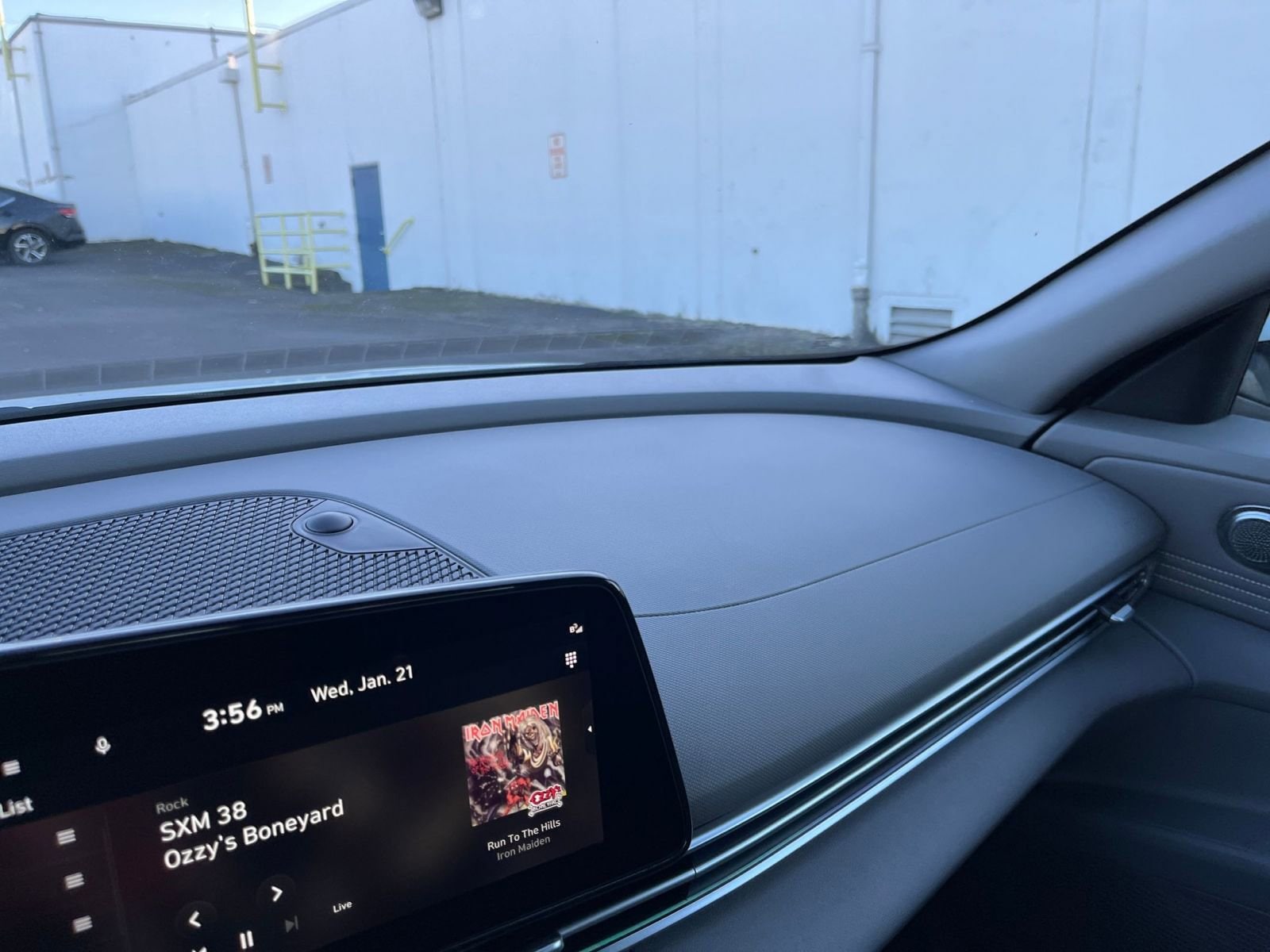 Thumbnail: 2025 Hyundai Elantra - 35