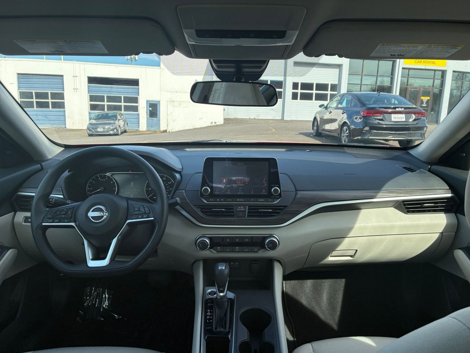 Thumbnail: 2025 Nissan Altima - 33