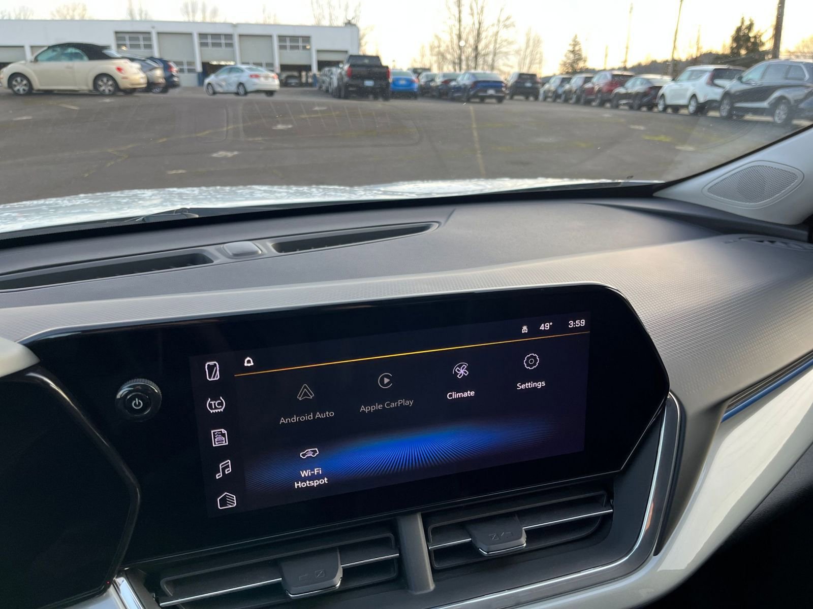 Thumbnail: 2025 Chevrolet Trax - 18