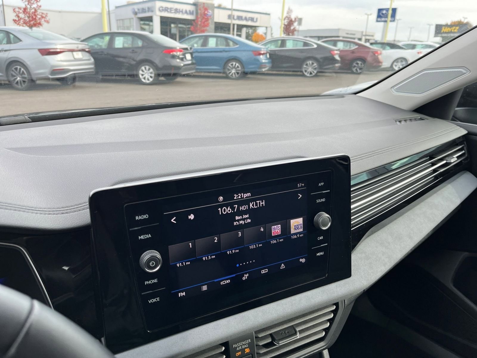 Thumbnail: 2025 Volkswagen Jetta - 18