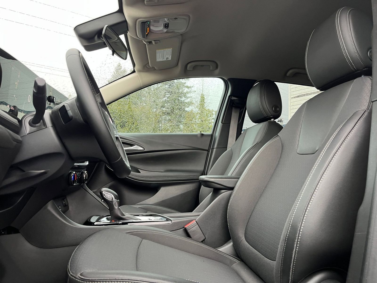 Thumbnail: 2025 Buick Encore GX - 27