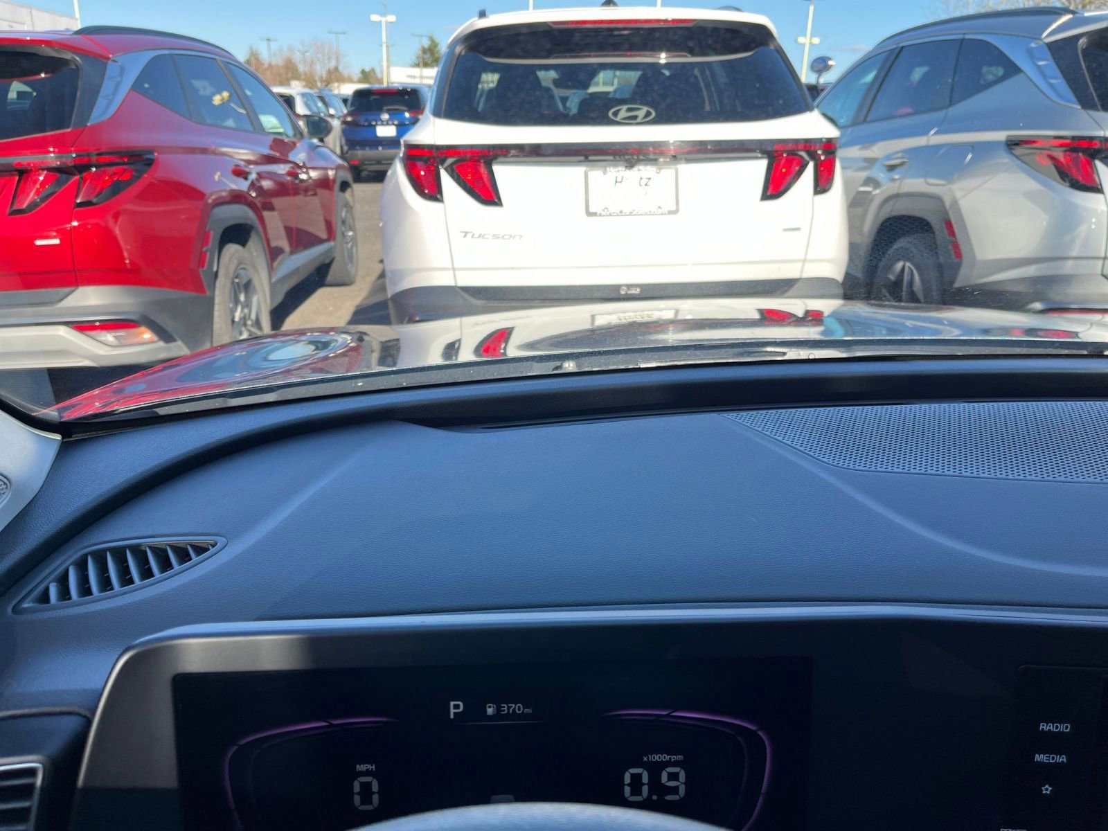 Thumbnail: 2025 Kia Sportage - 14