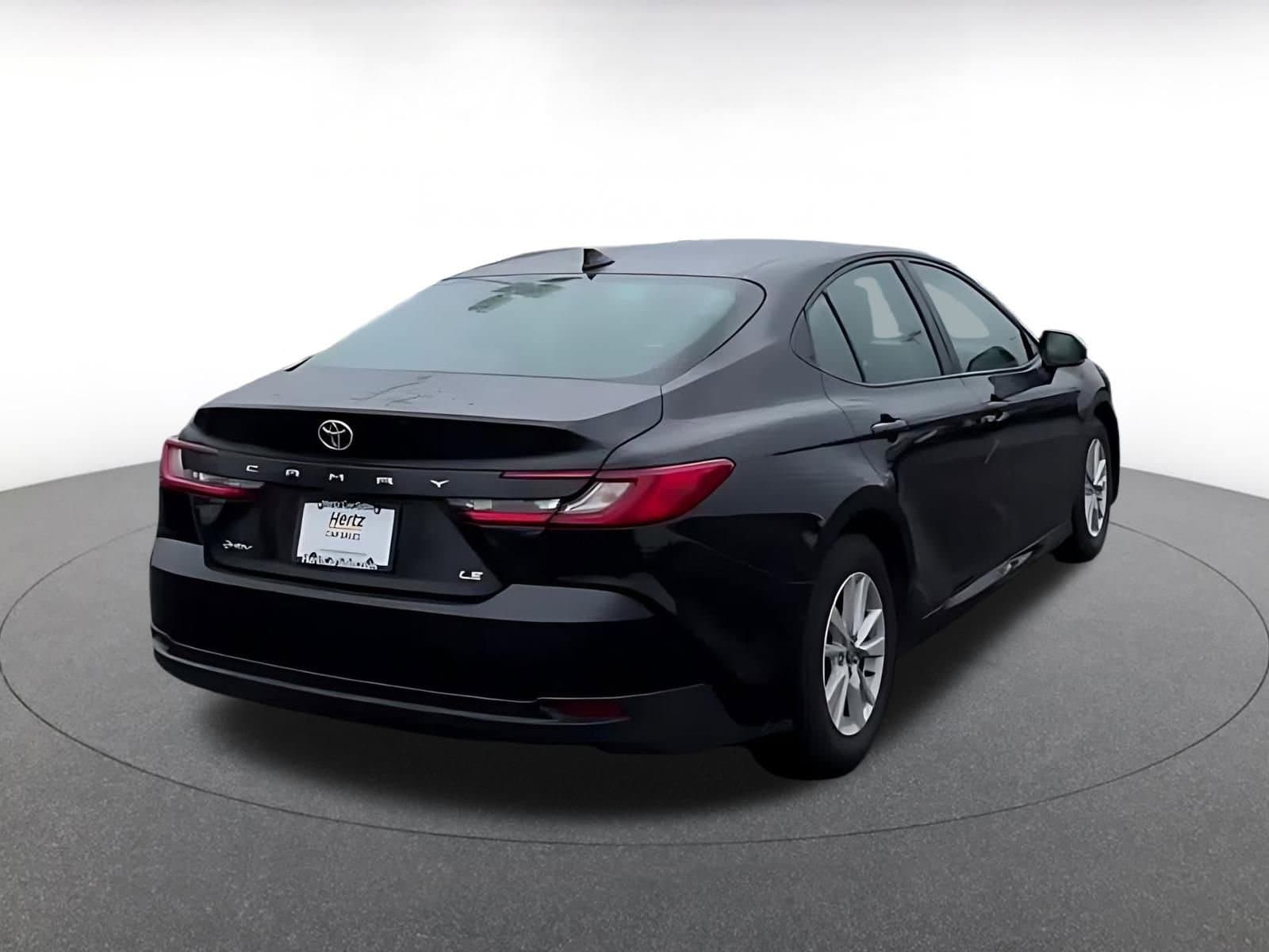 Thumbnail: 2025 Toyota Camry - 15