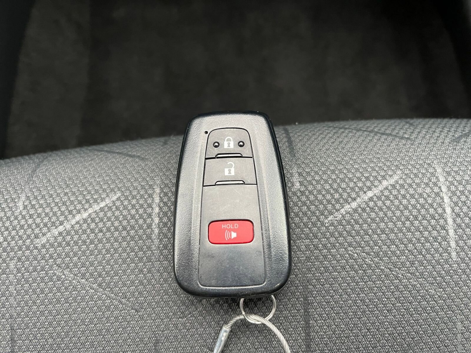 Thumbnail: 2025 Toyota RAV4 - 23