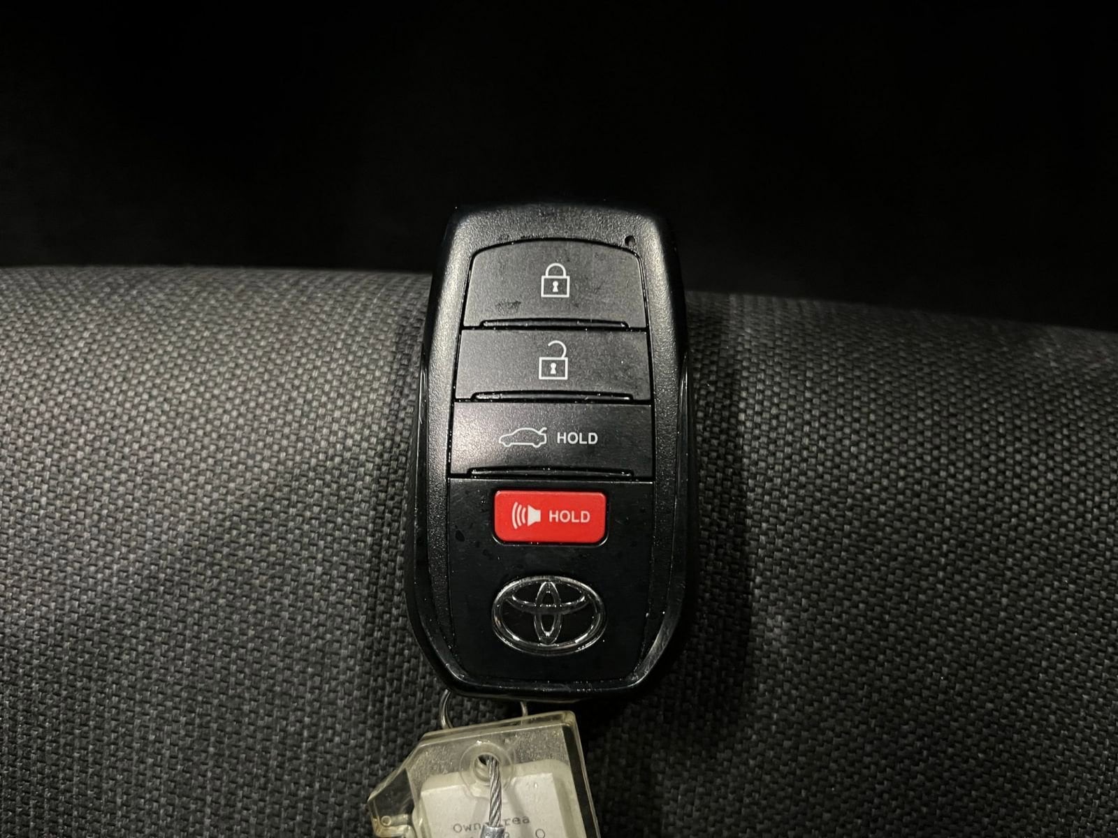 Thumbnail: 2025 Toyota Camry - 22