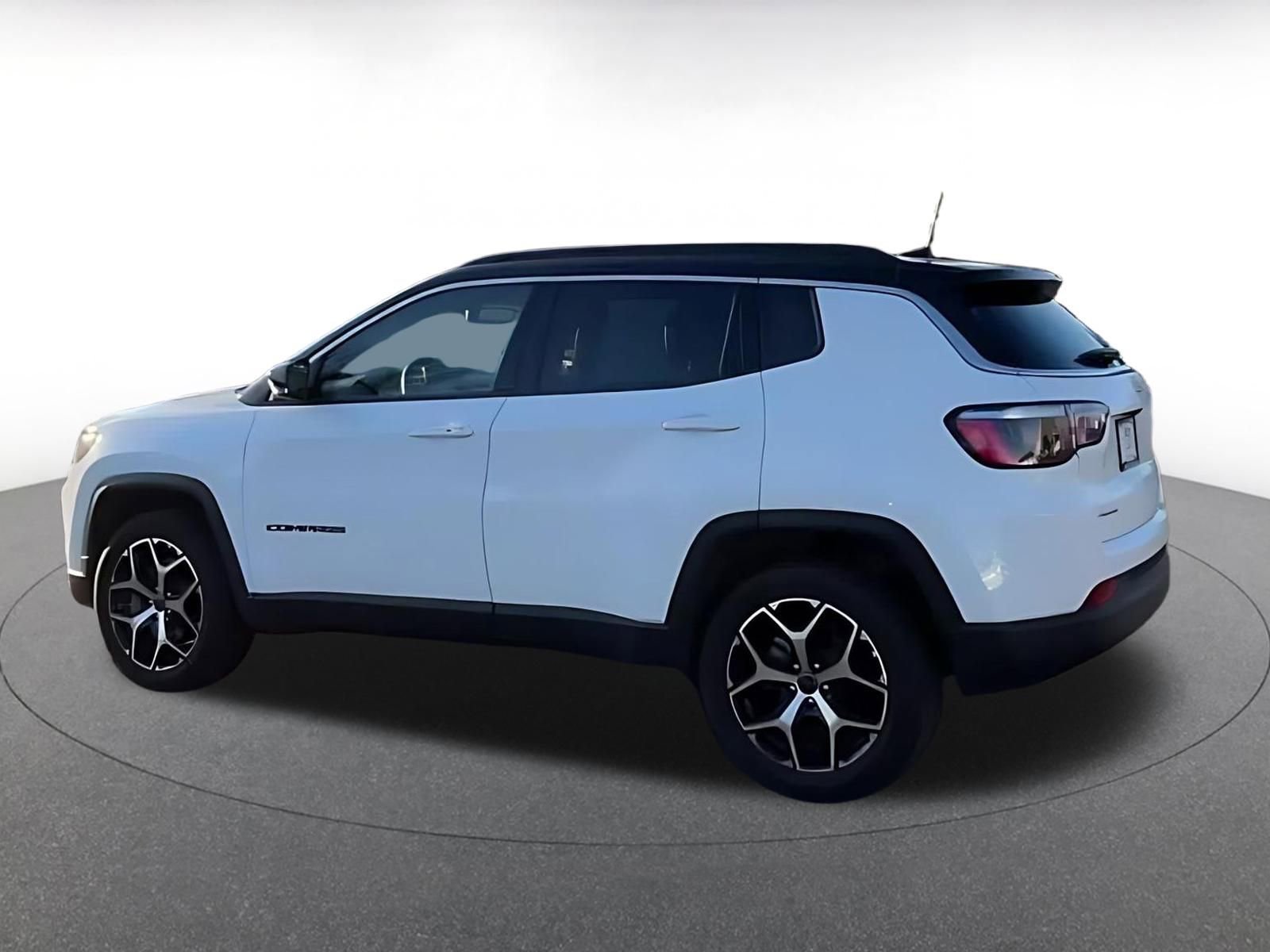 Thumbnail: 2025 Jeep Compass - 10