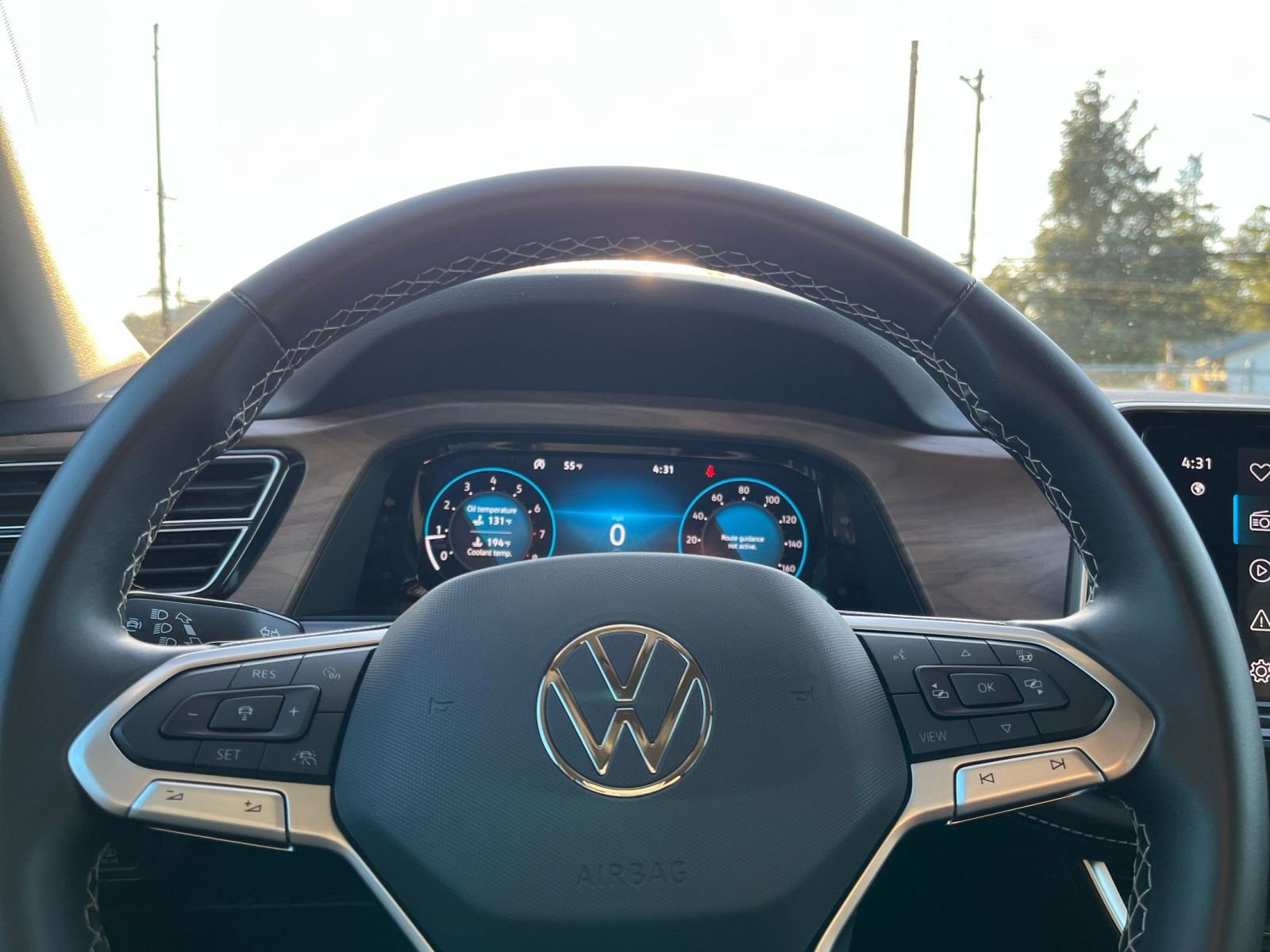 Thumbnail: 2025 Volkswagen Atlas - 31