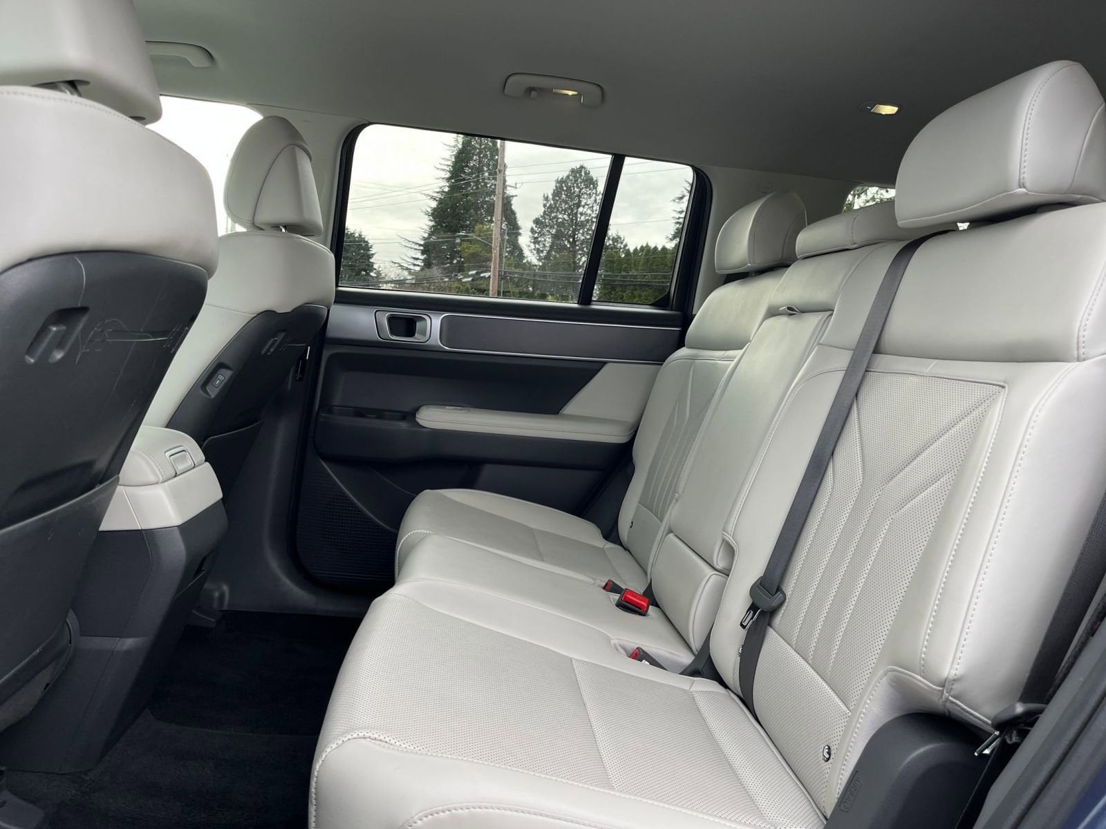 Thumbnail: 2025 Hyundai Santa Fe - 28