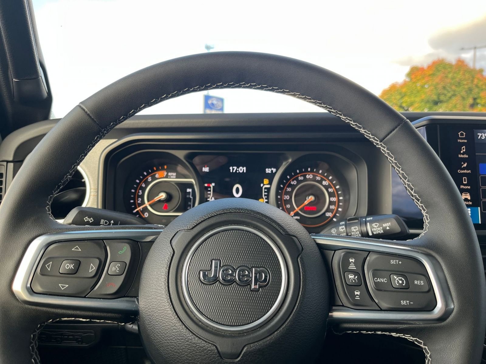 Thumbnail: 2025 Jeep Wrangler - 27