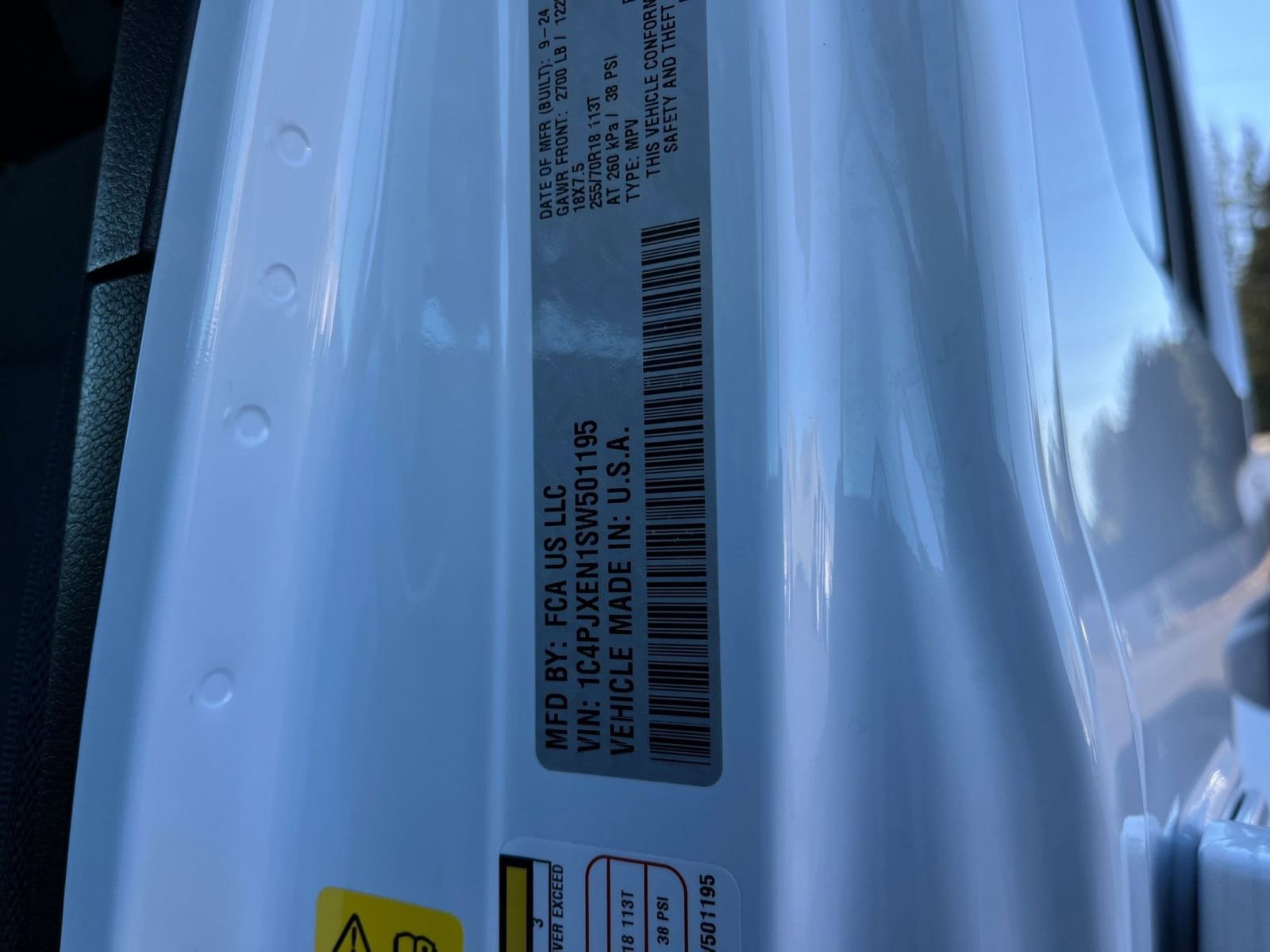 Thumbnail: 2025 Jeep Wrangler - 28