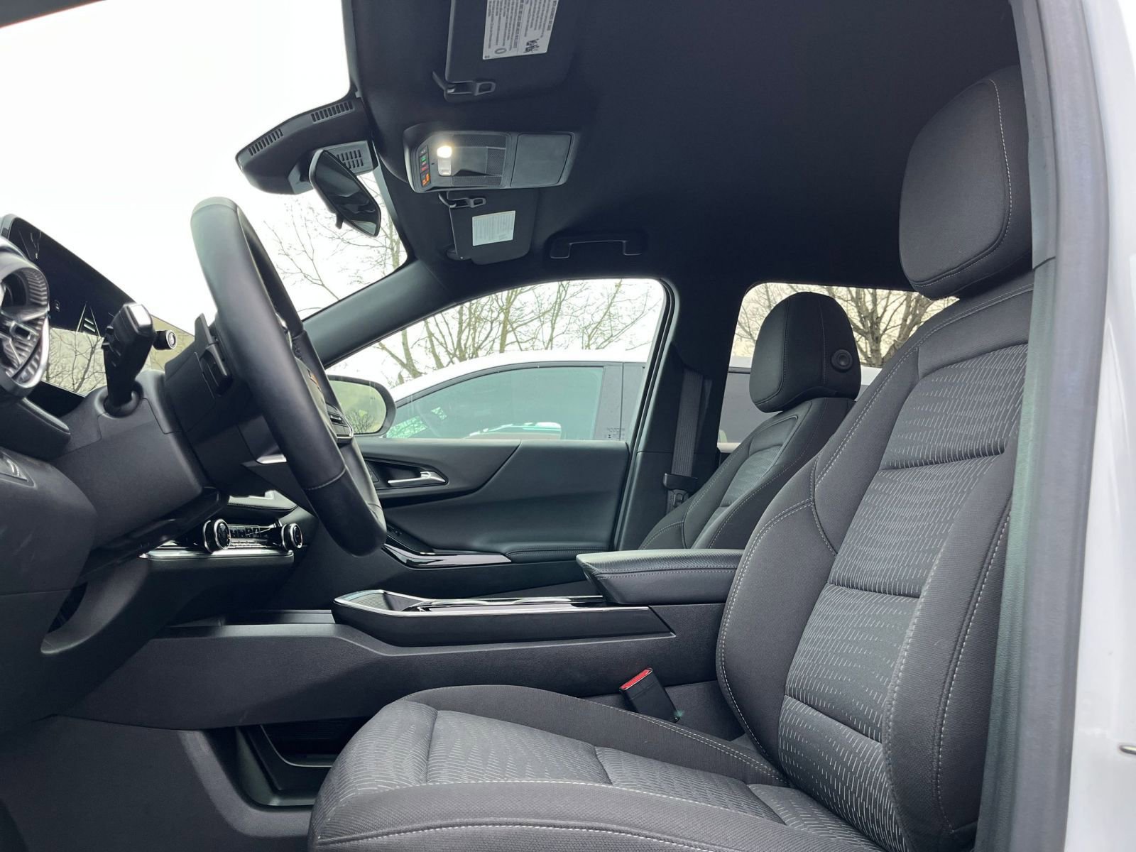 Thumbnail: 2025 Chevrolet Equinox - 27