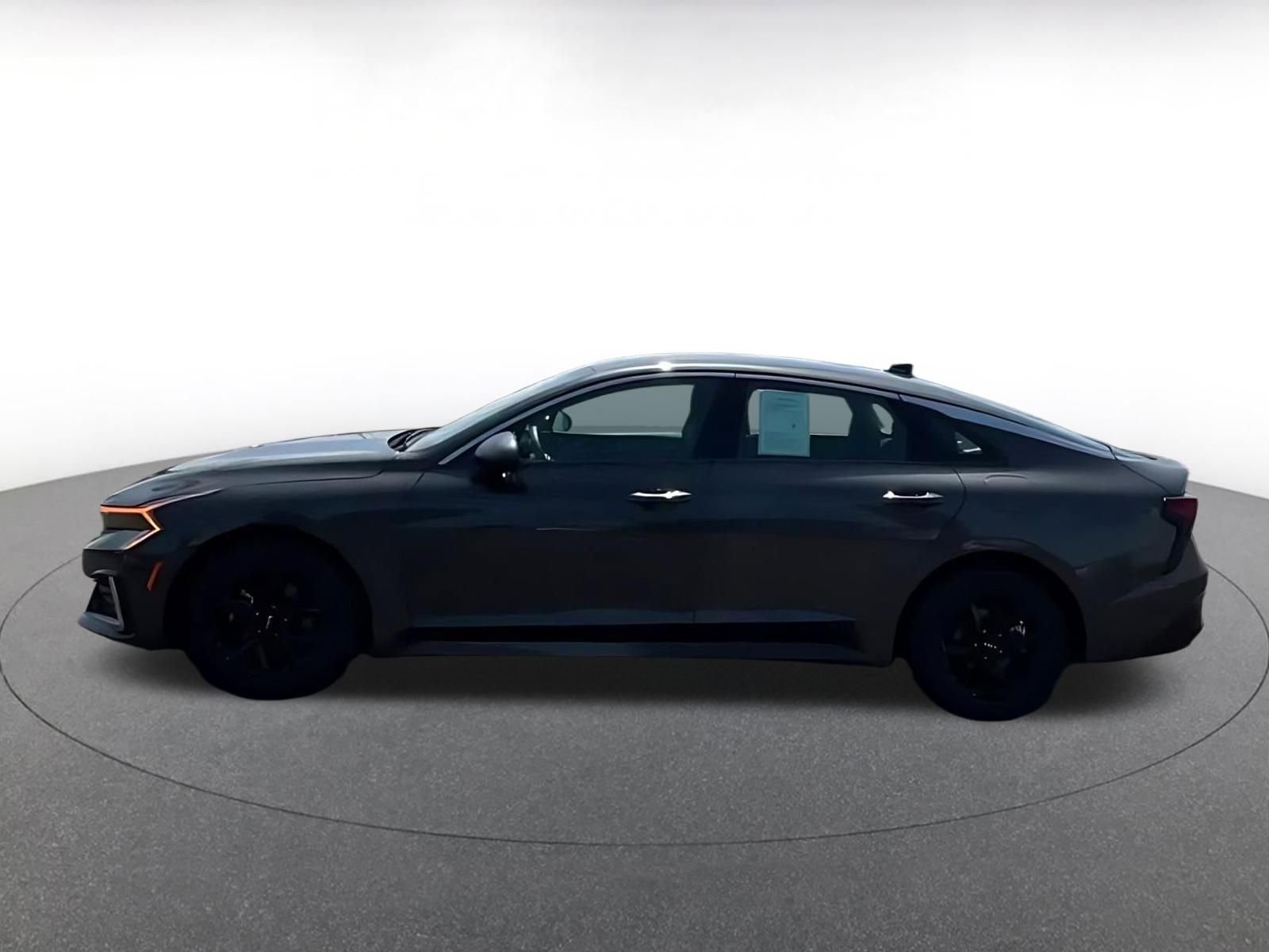 Thumbnail: 2025 Kia K5 - 9
