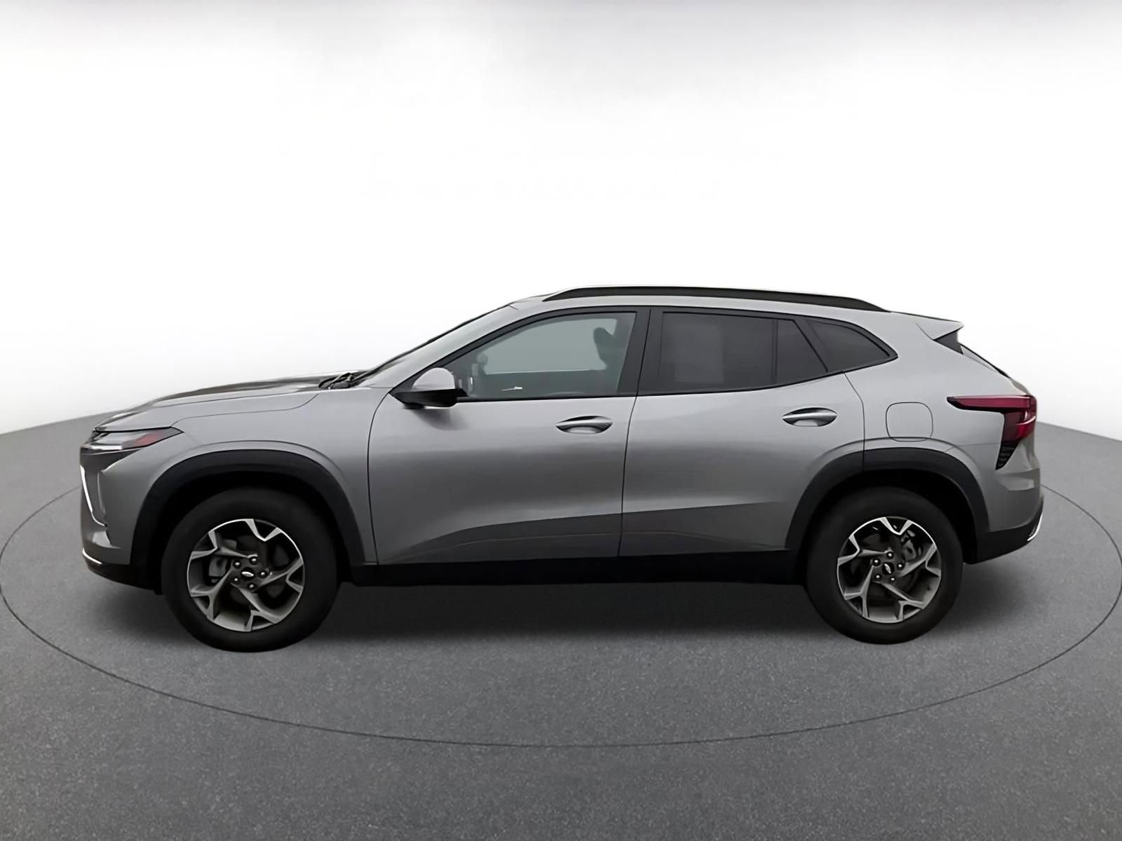 Thumbnail: 2025 Chevrolet Trax - 9