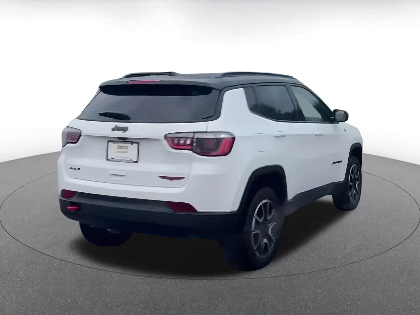 Thumbnail: 2025 Jeep Compass - 14