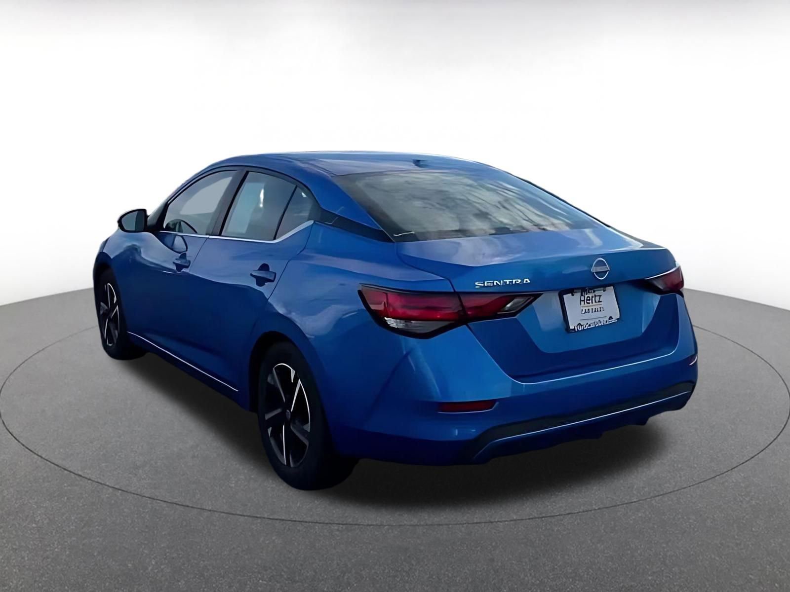 Thumbnail: 2025 Nissan Sentra - 11