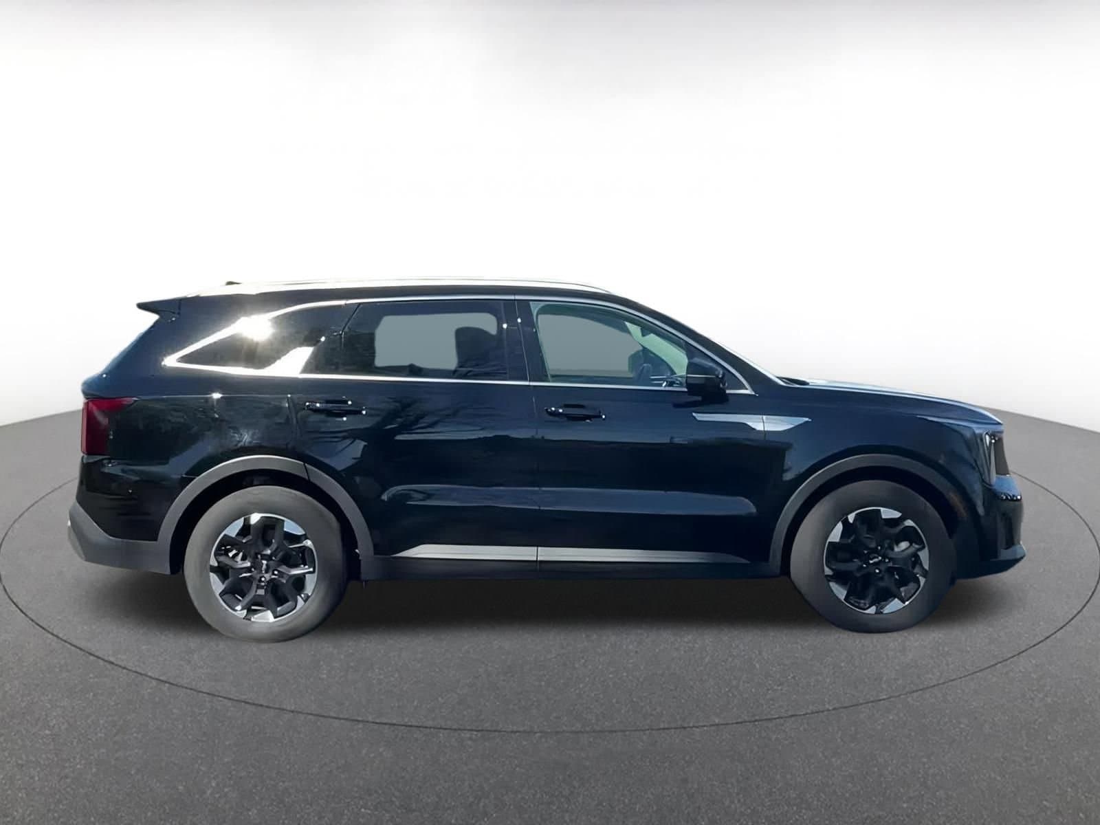 2024 Kia Sorento S 15