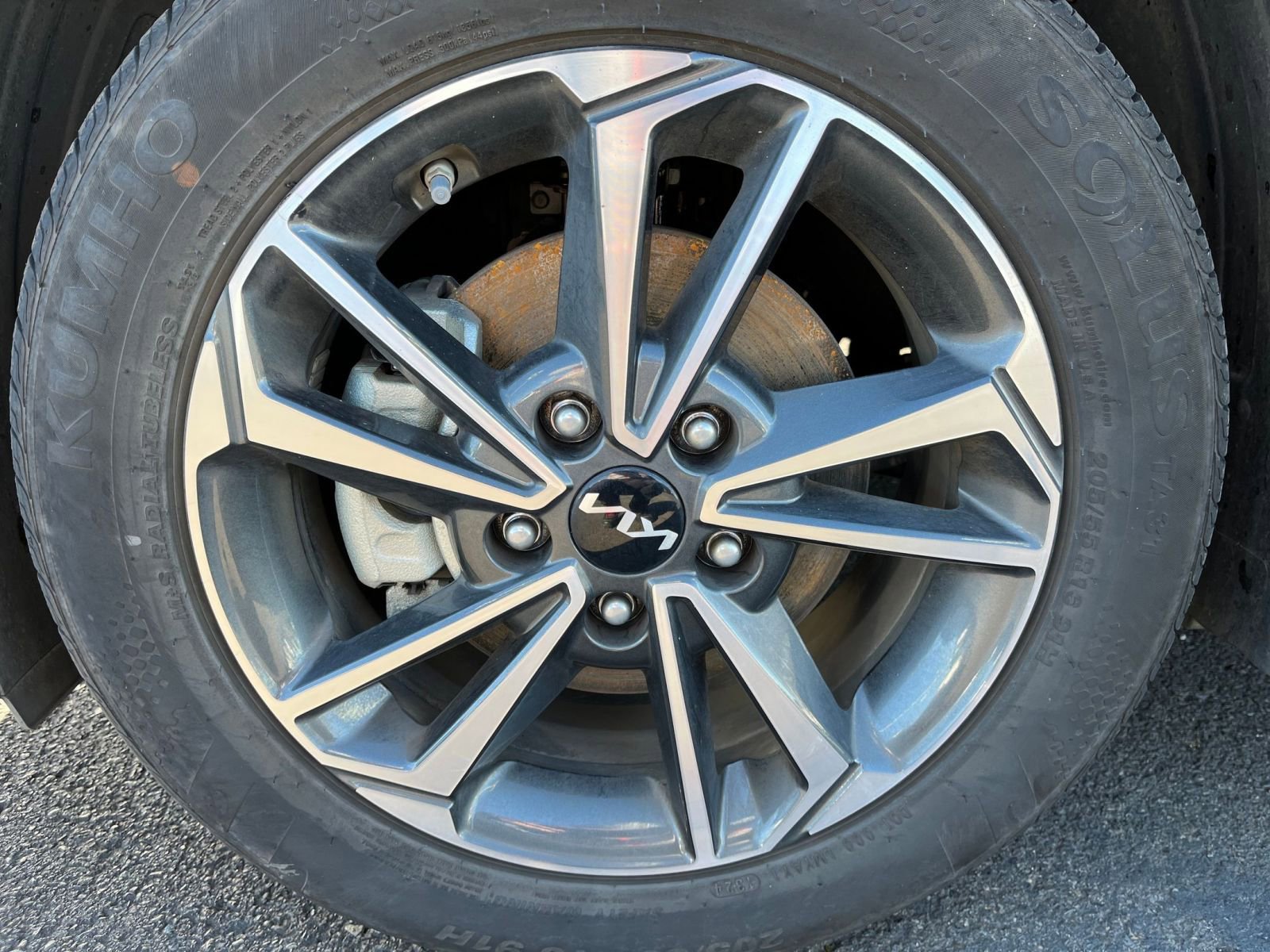 2024 Kia Forte LXS 28