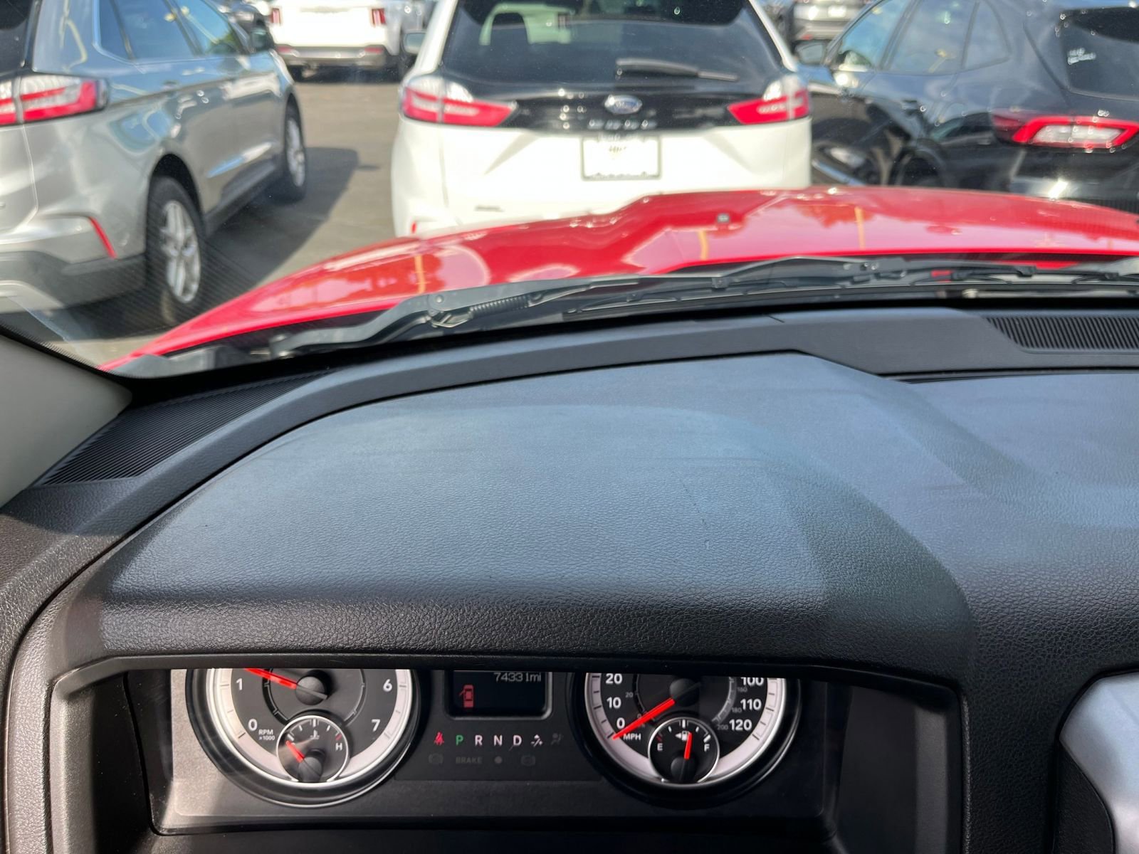 Thumbnail: 2022 RAM 1500 Classic - 32