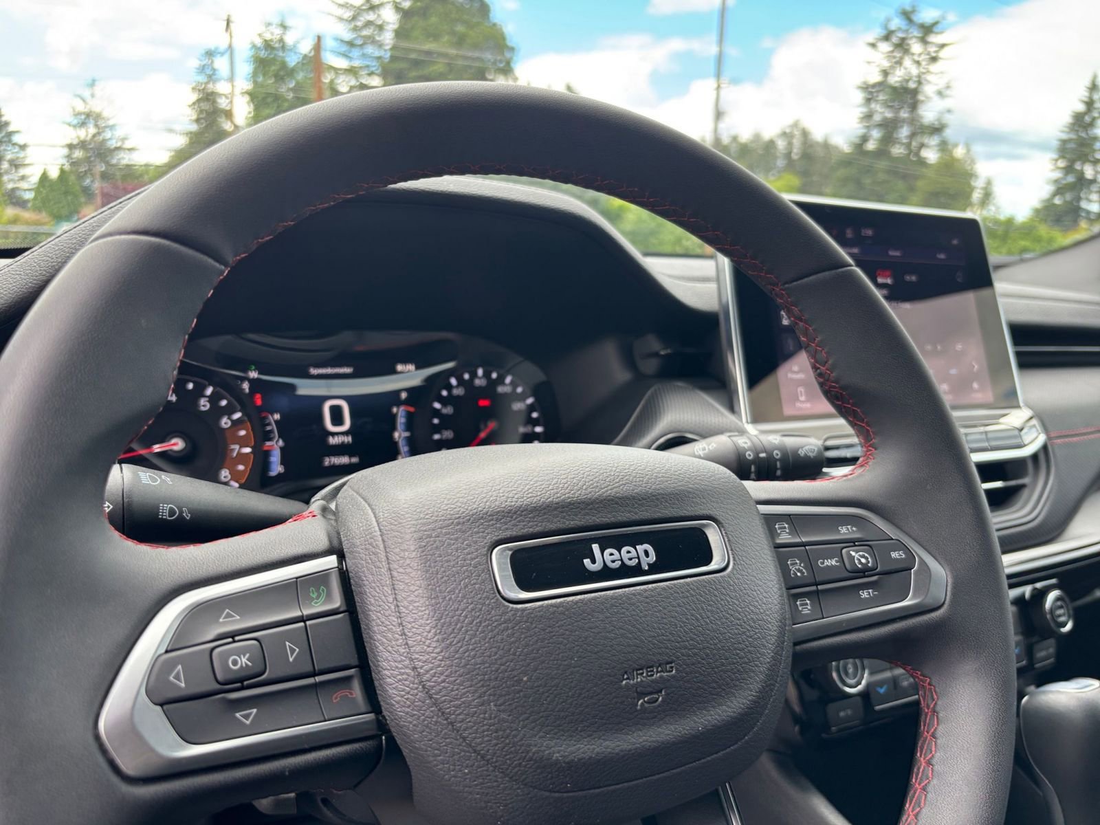 Thumbnail: 2025 Jeep Compass - 27