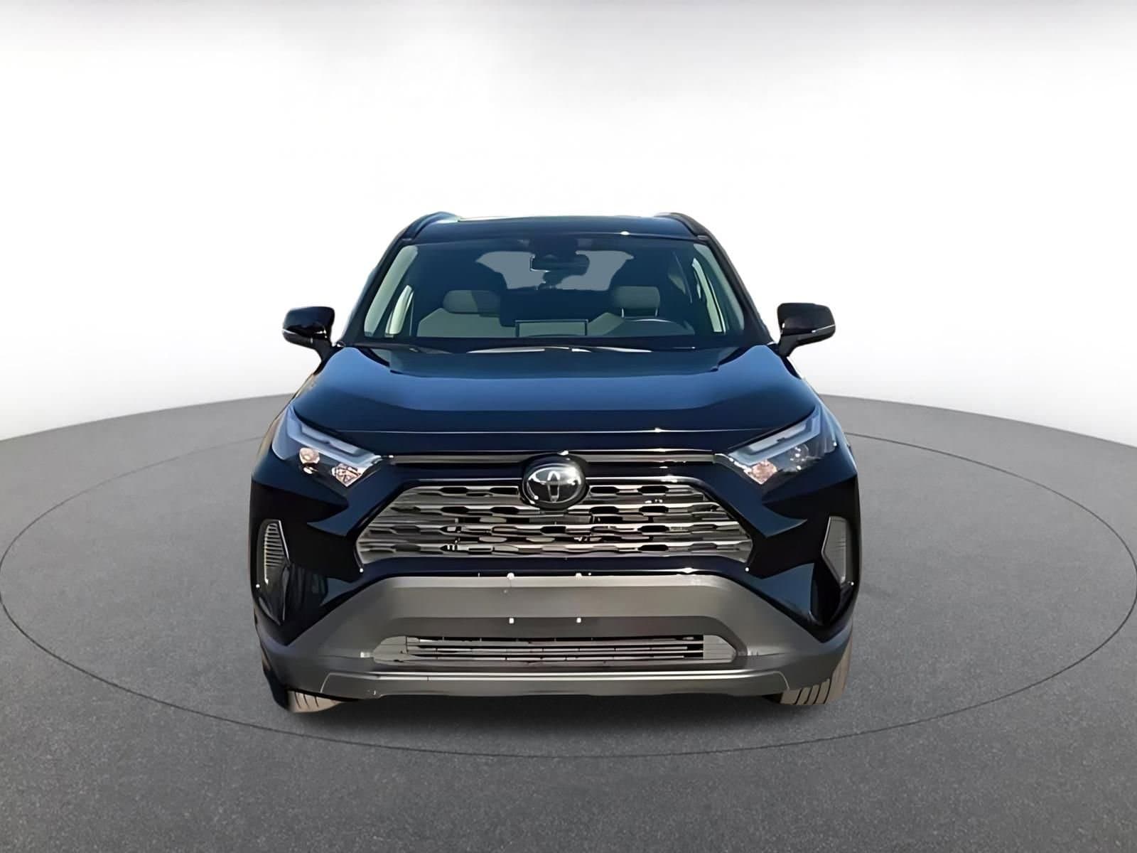 Thumbnail: 2025 Toyota RAV4 - 3