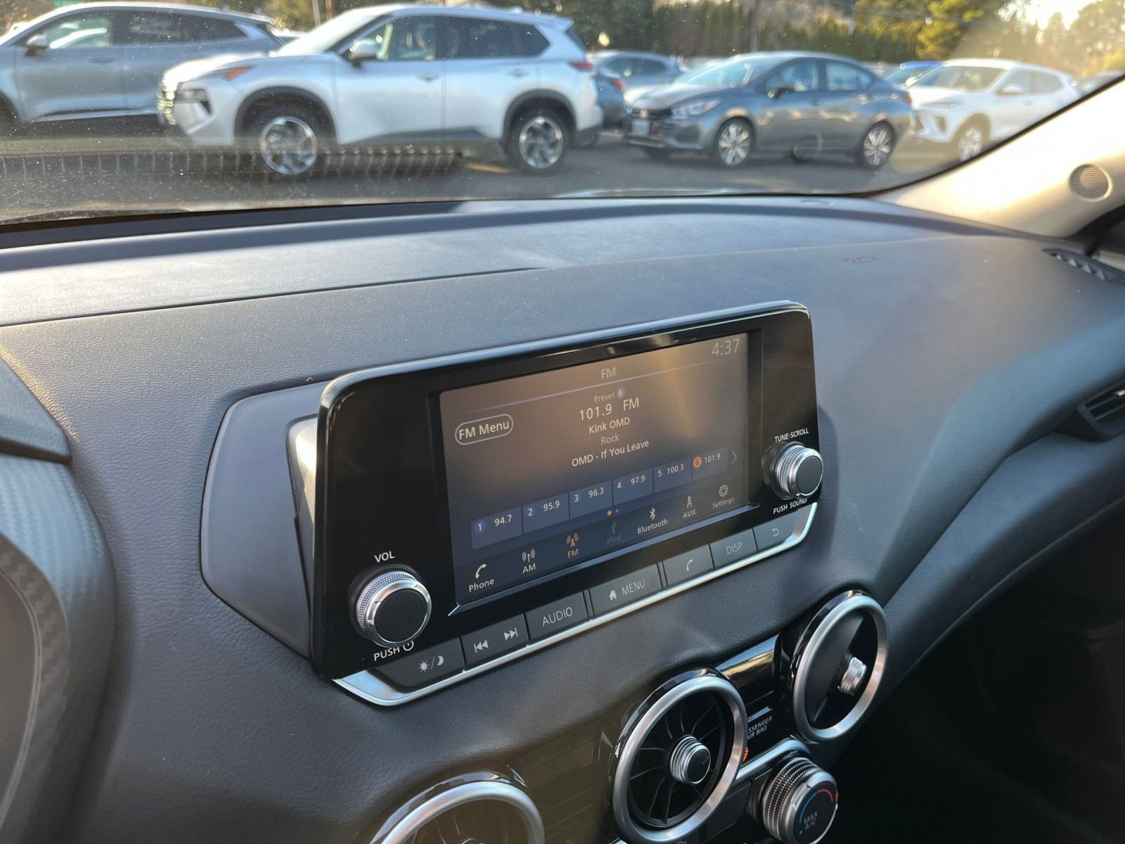 Thumbnail: 2025 Nissan Sentra - 17