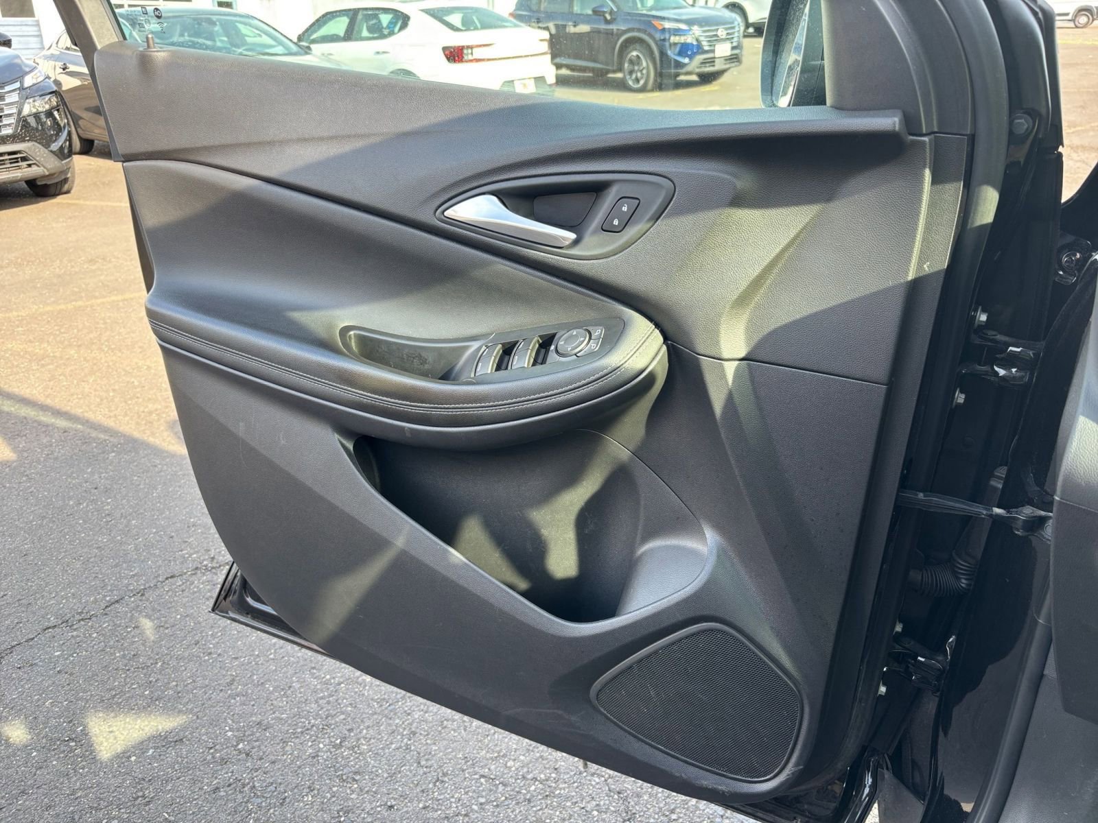 Thumbnail: 2025 Buick Encore GX - 18