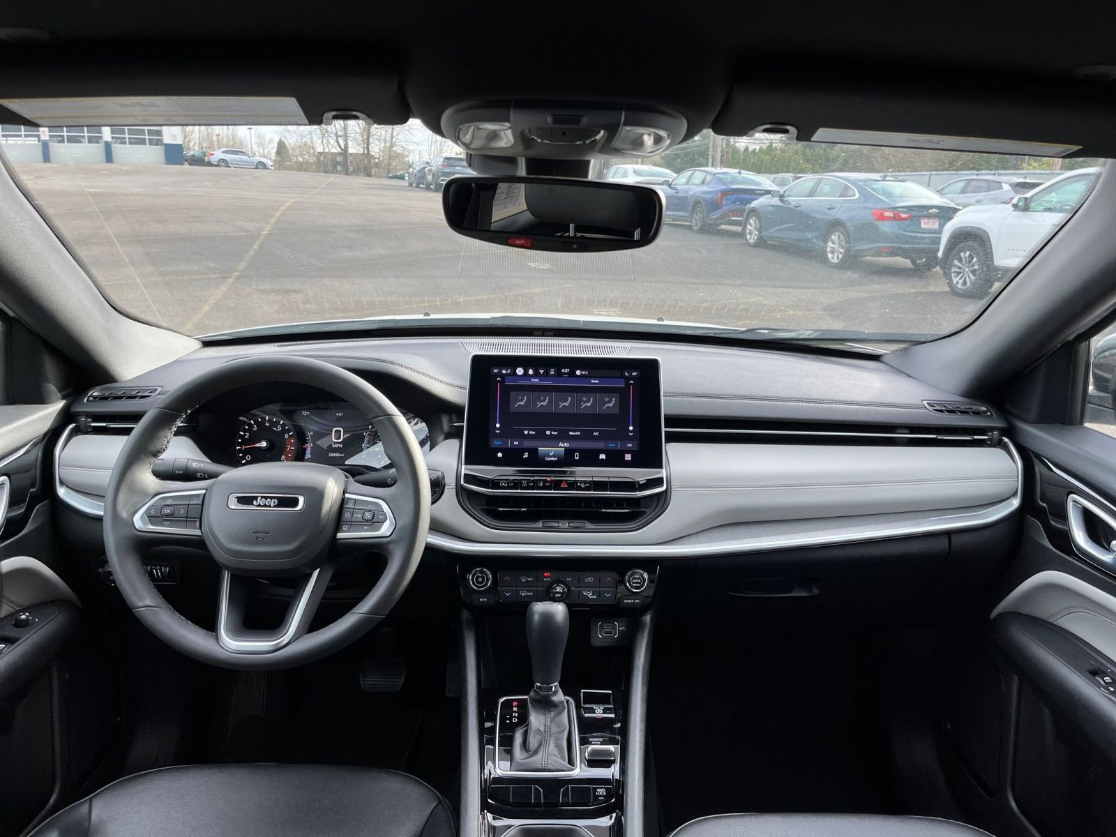 Thumbnail: 2025 Jeep Compass - 35