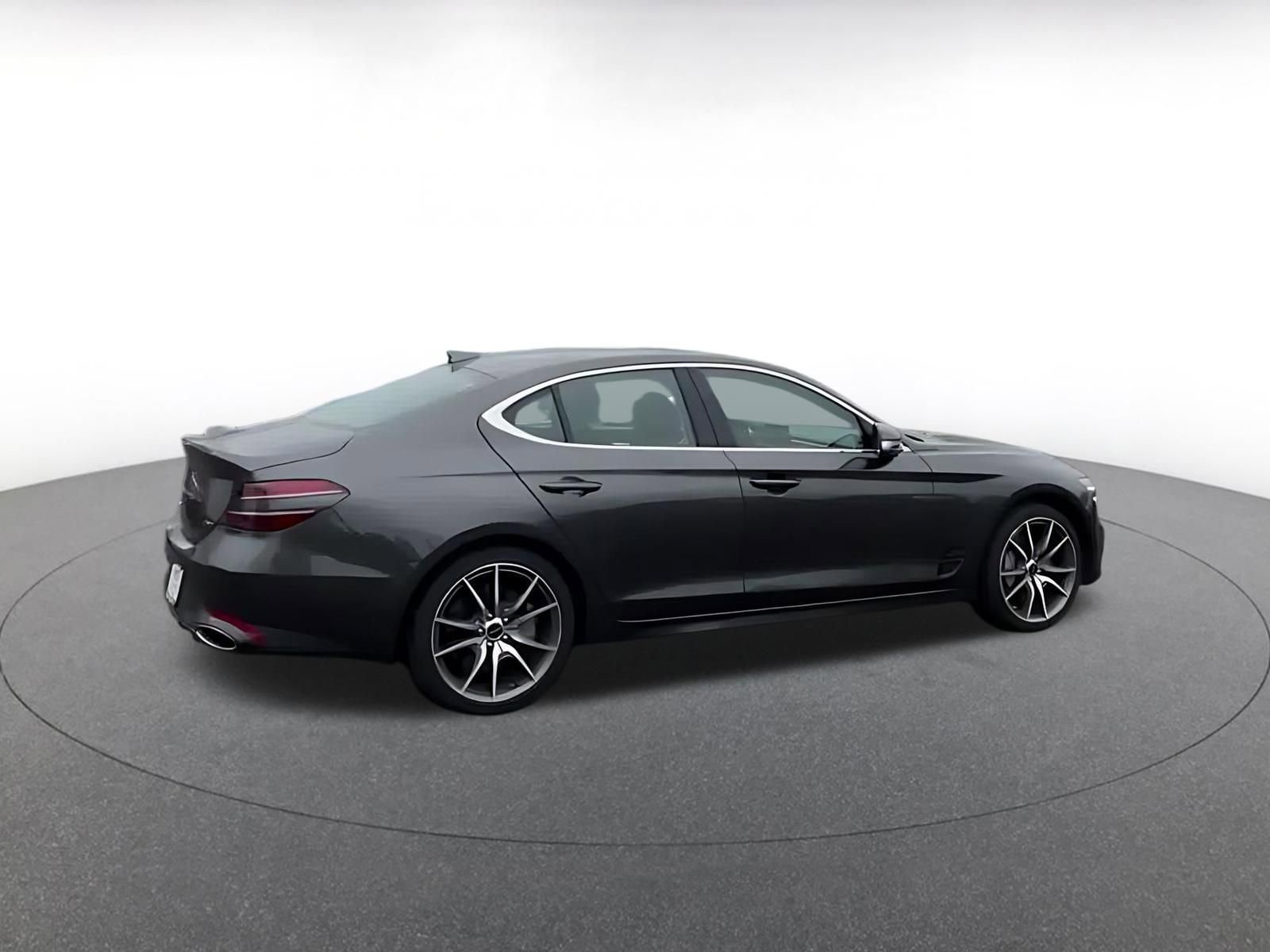 Thumbnail: 2025 Genesis G70 - 12