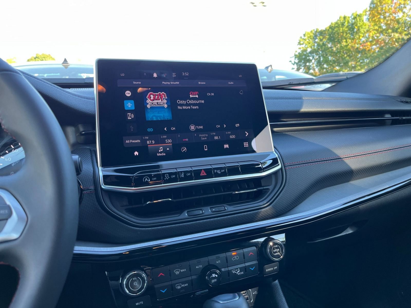 Thumbnail: 2025 Jeep Compass - 22