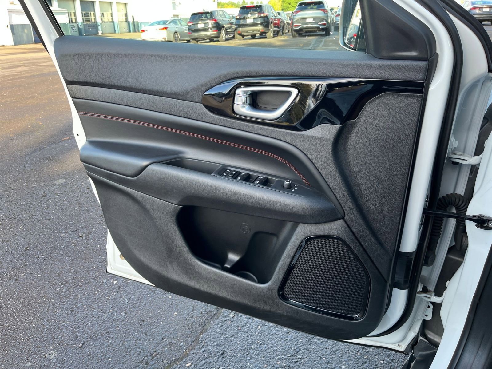 Thumbnail: 2025 Jeep Compass - 22