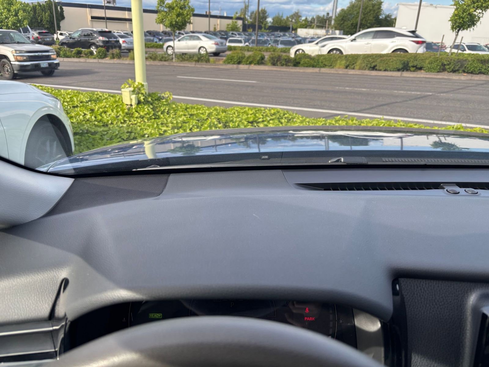 Thumbnail: 2025 Toyota Camry - 33
