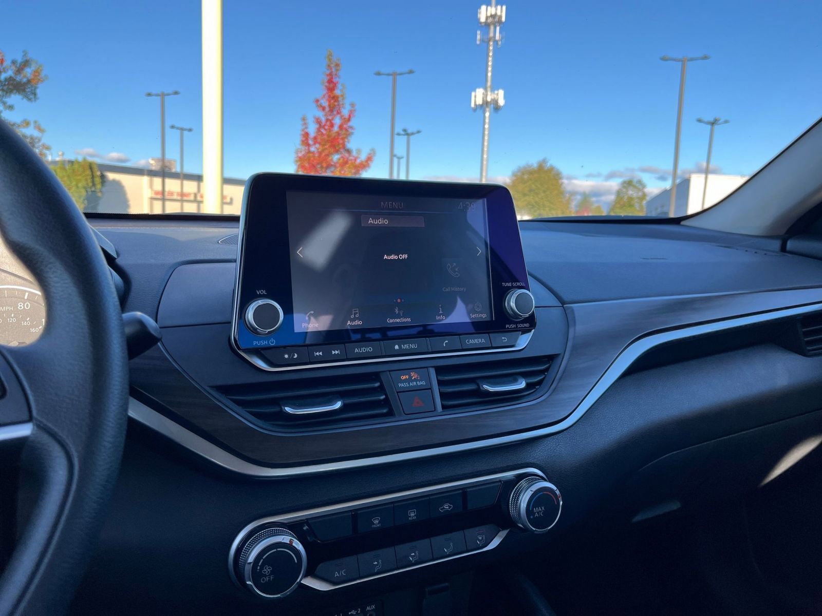 Thumbnail: 2024 Nissan Altima - 21